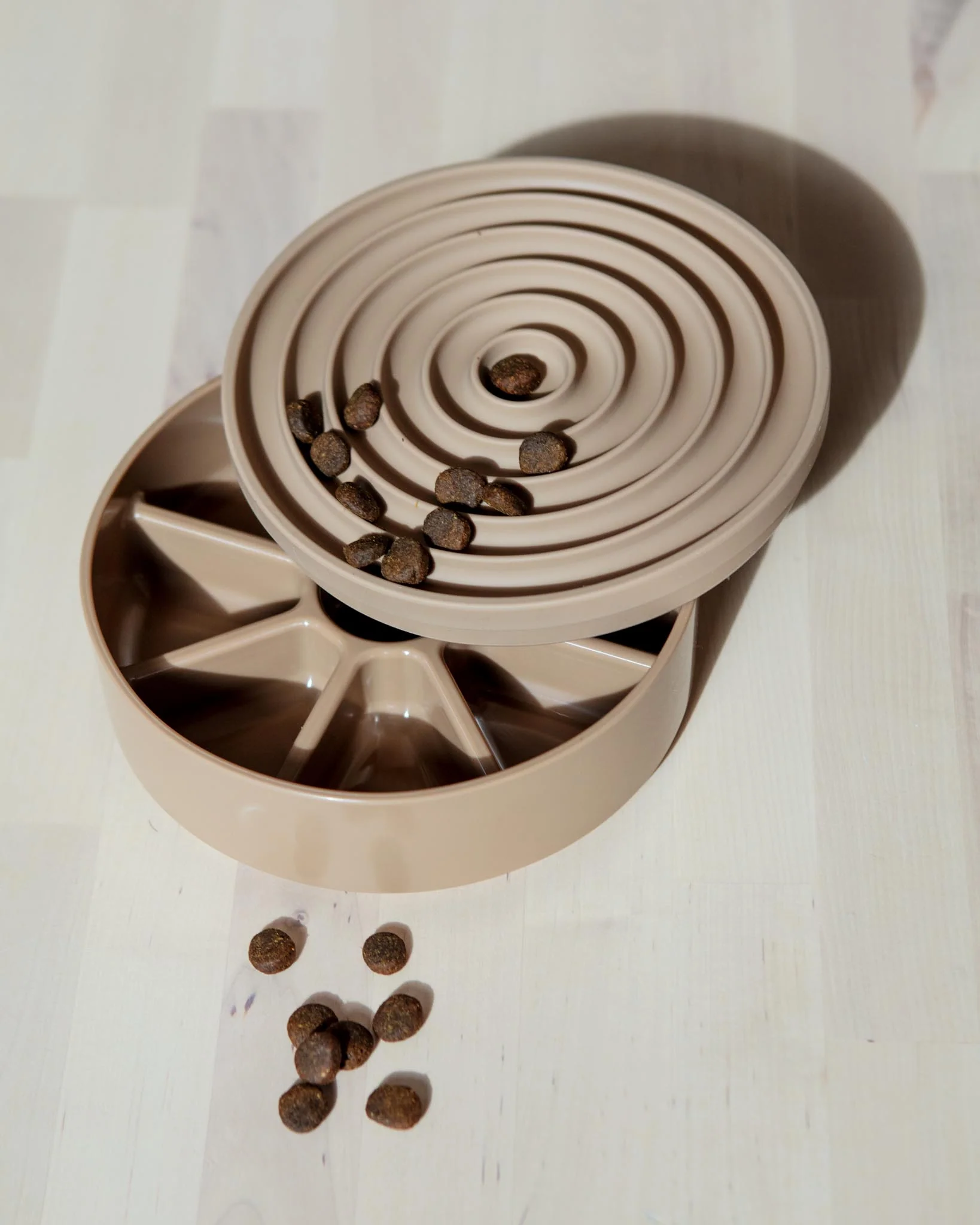 3-in-1 Bento Elevated Slow Feeder + Lick Mat - Image 3