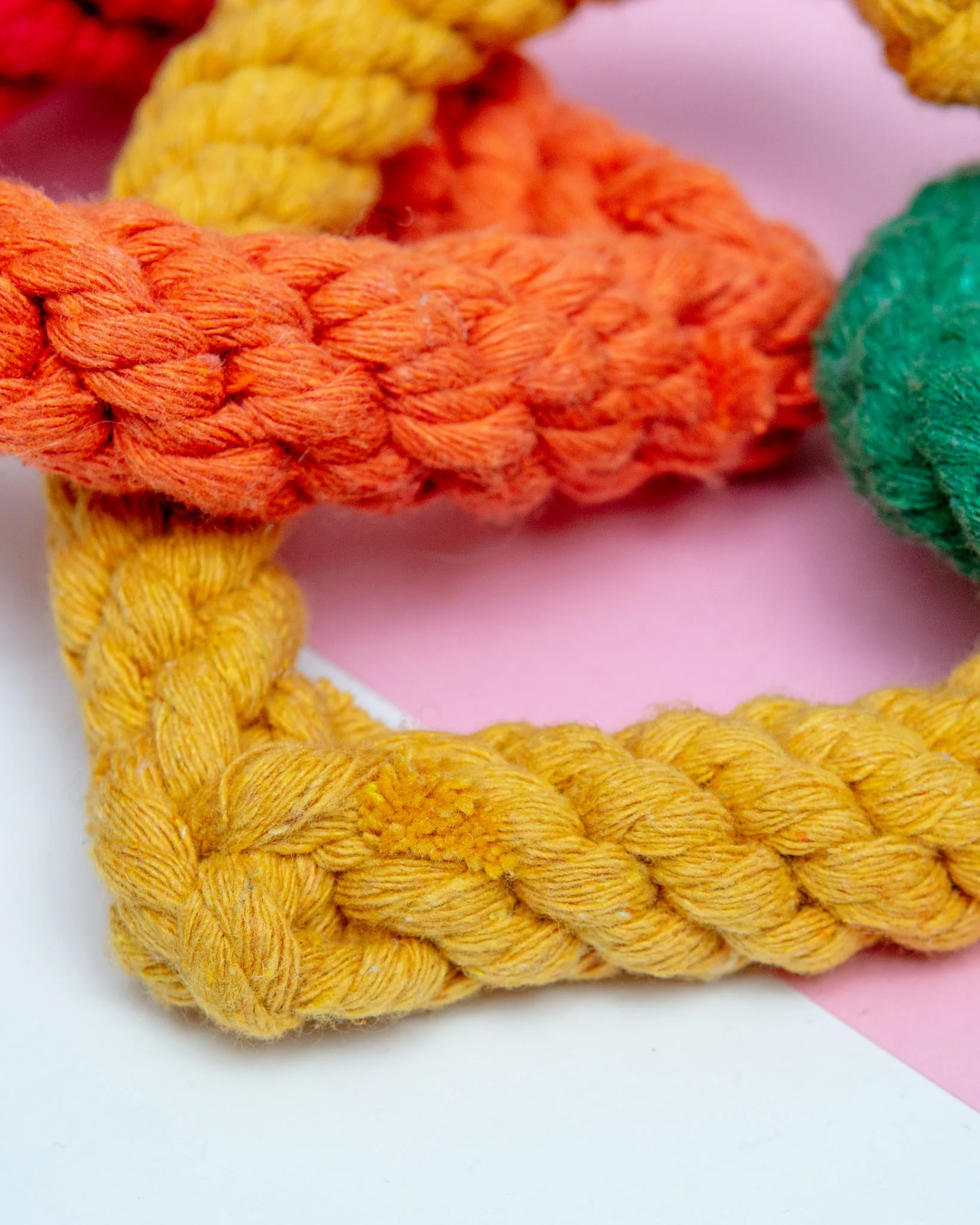 6 Chain Heart Rope Dog Toy in Rainbow - Image 3