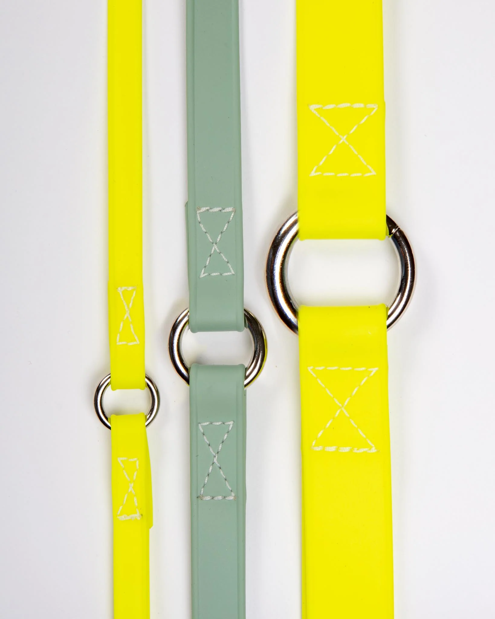 A Walk in the Park Dog Leash in Sage Green (Made in the USA) - Image 3