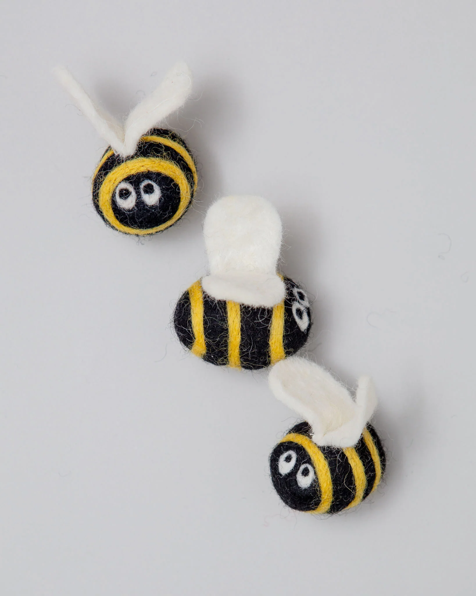 Berta the Honeybee & Sisters Wool Dog & Cat Toy Set