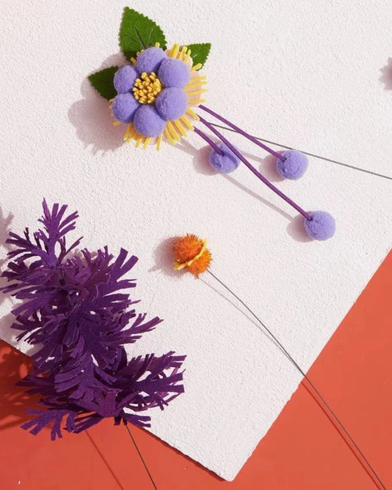 Blooming Cat Teaser Toy - Image 4