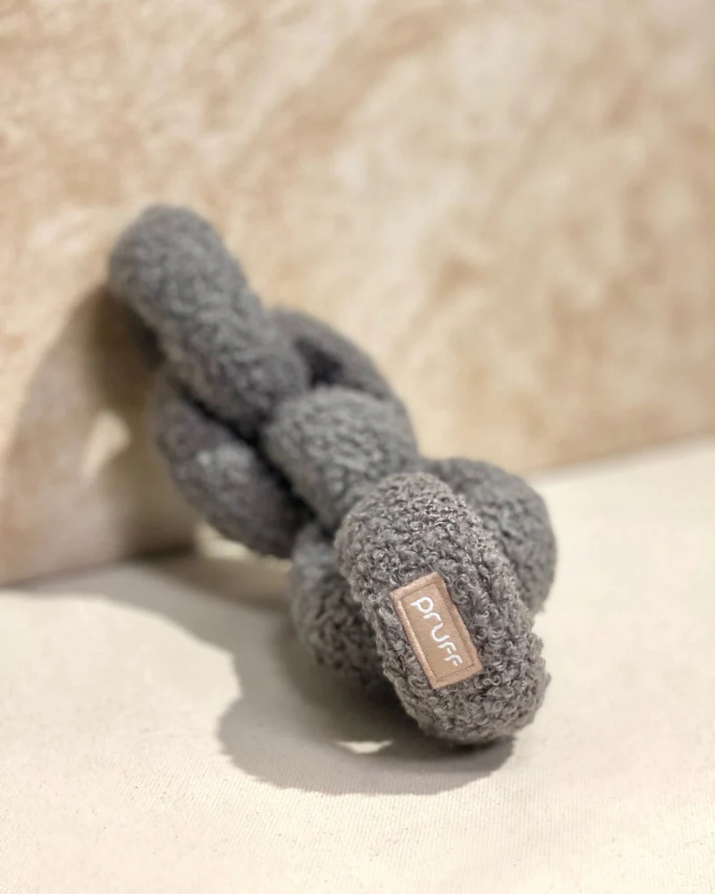 Boucle Many Links Squeaker-less Plush Dog Toy - Image 3