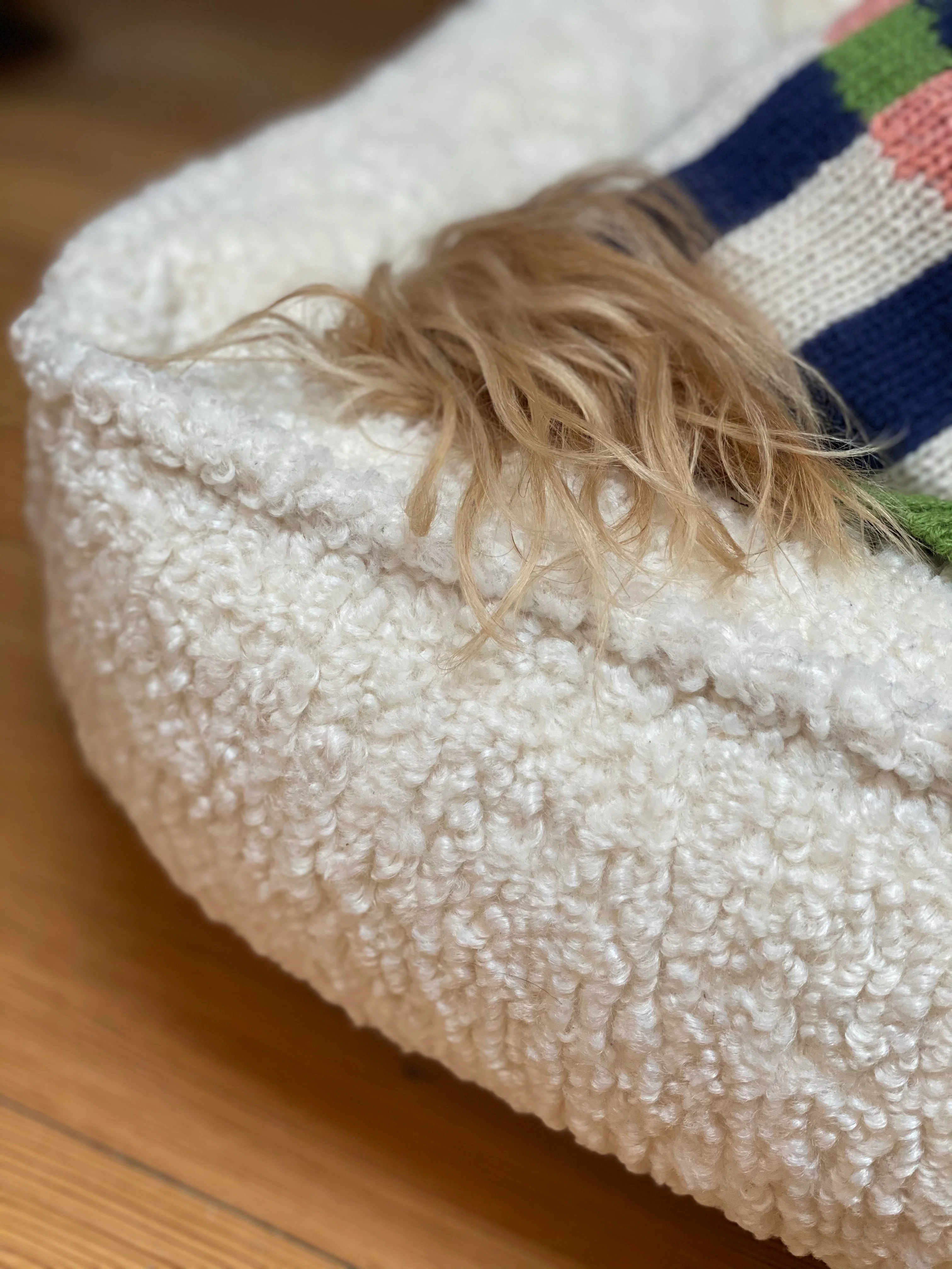Urban Lounger in Ivory Sheepskin (Direct-Ship) - Image 6