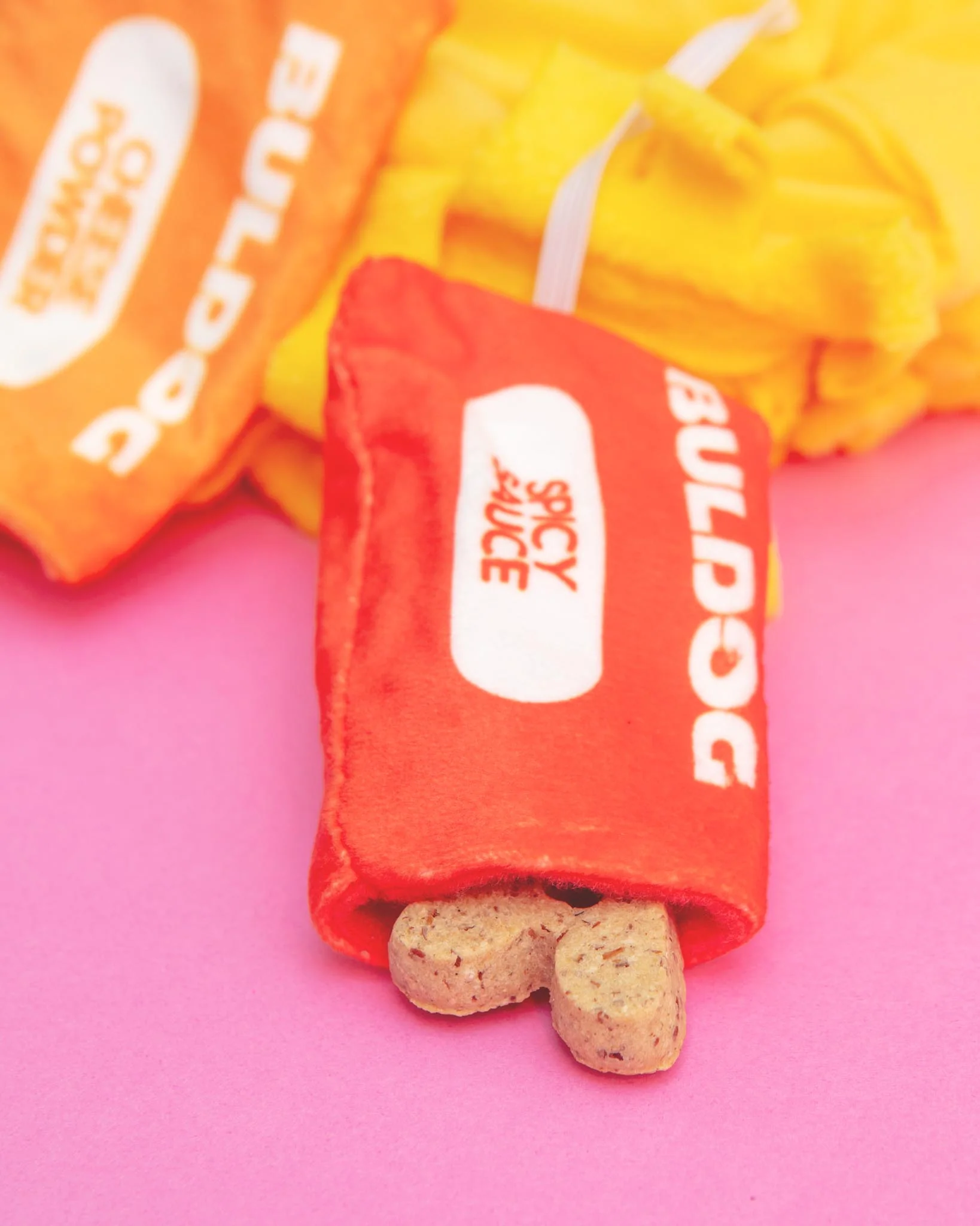 Bul-Dog Ramen Noodles Interactive Dog Toy - Image 4