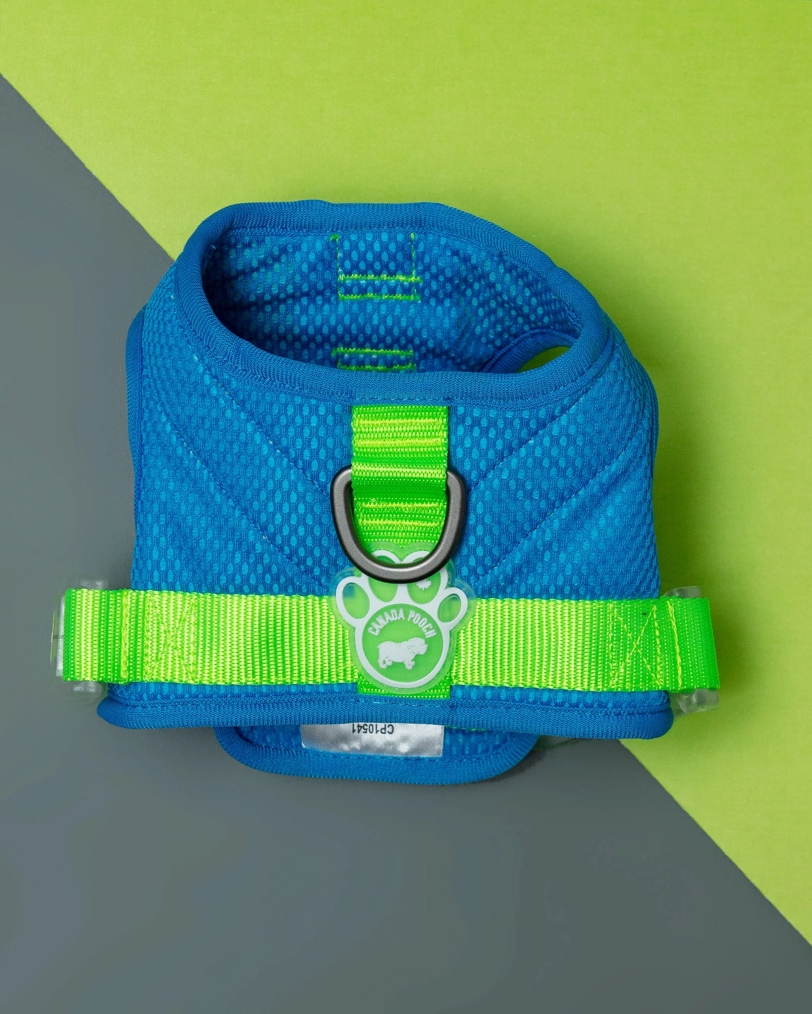 Chill Seeker Cooling Dog Harness in Blue and Green << CLEARANCE >> - Image 2