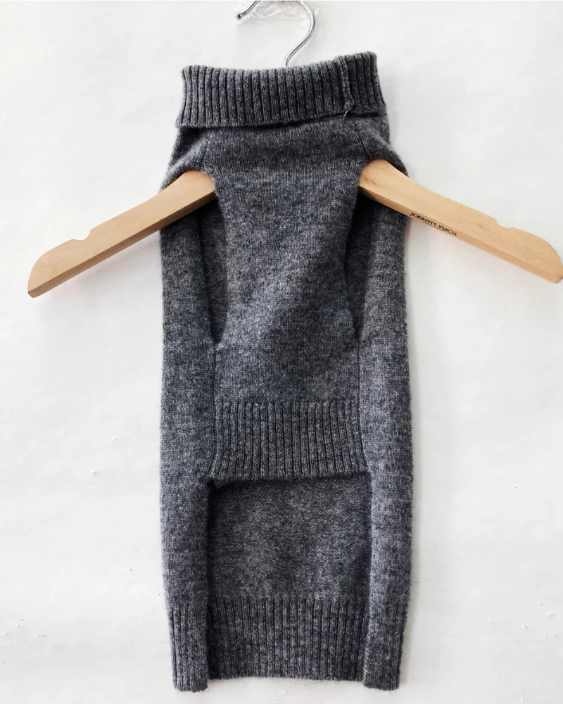 Cashmere Pet Sweater in Grey - Image 2