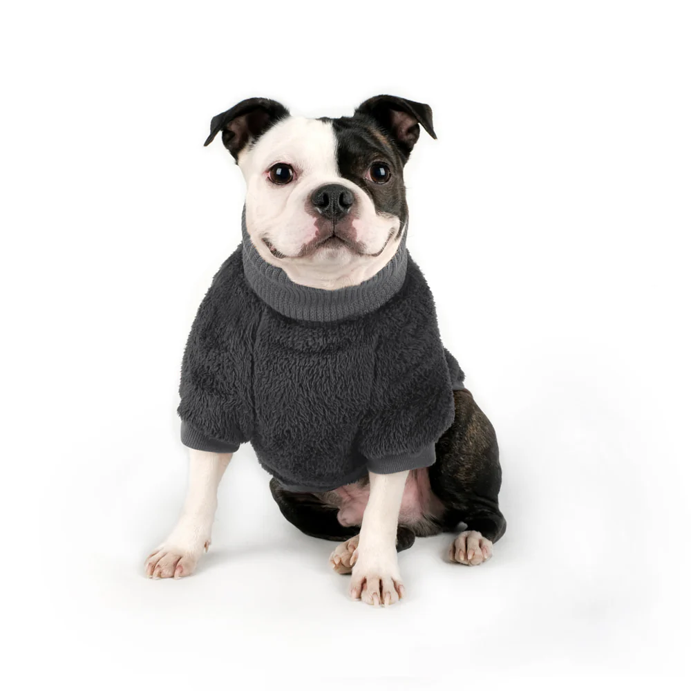 CHARLIE'S BACKYARD | Cozy Turtleneck in Grey - Image 3