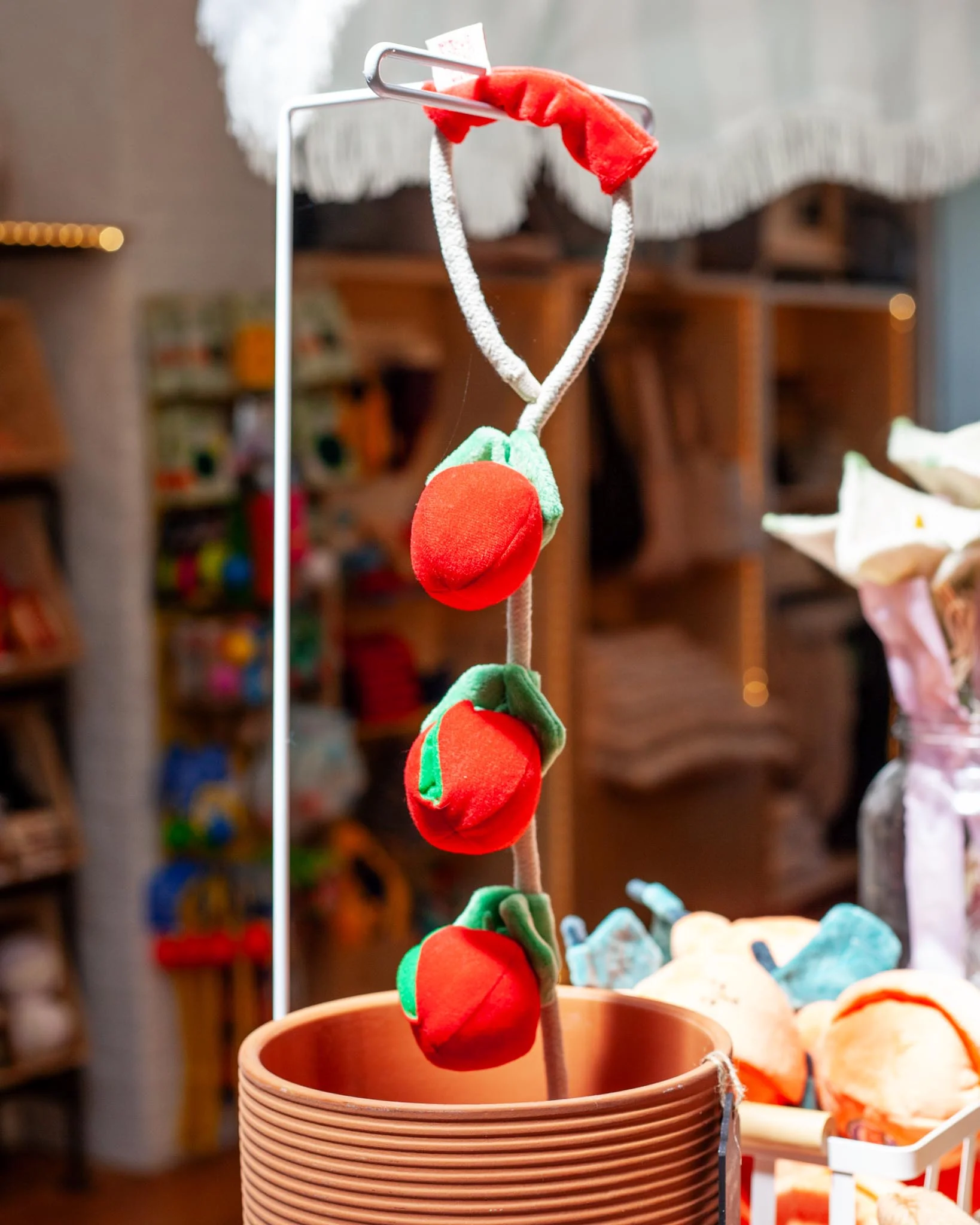 Cherry Tomato Nose Work & Tug Dog Toy - Image 6