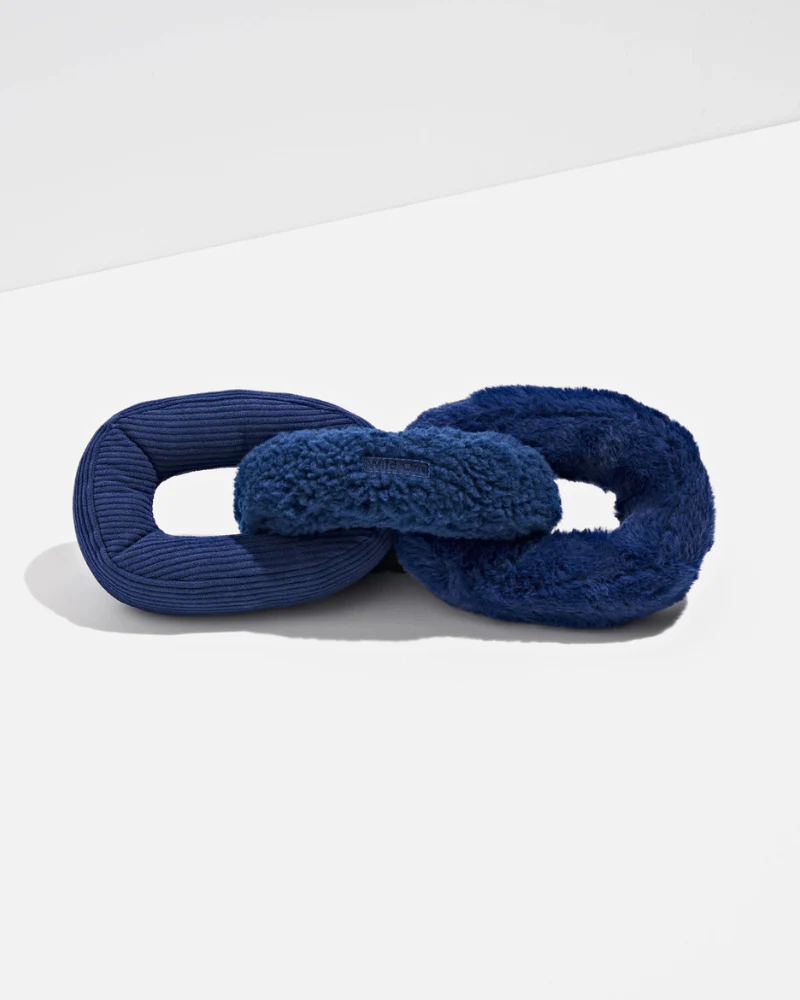 Chew Chain Squeaker Dog Tug Toy in Navy - Image 2