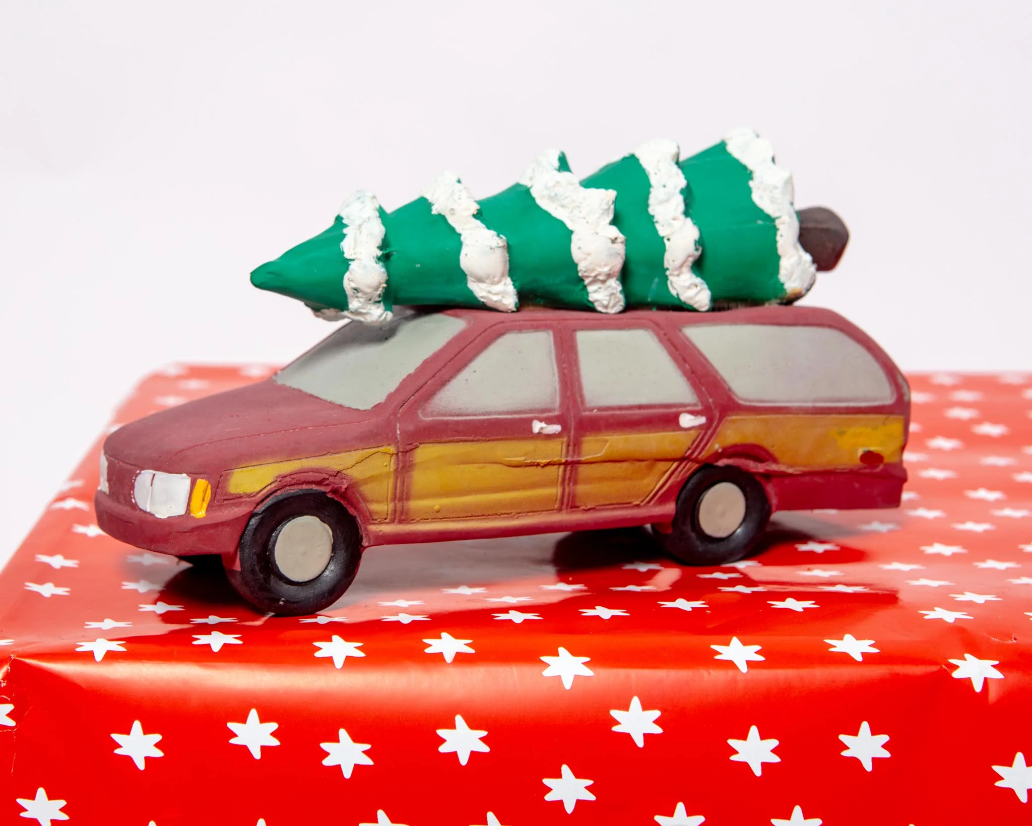 Christmas Tree Station Wagon Latex Dog Toy - Image 2