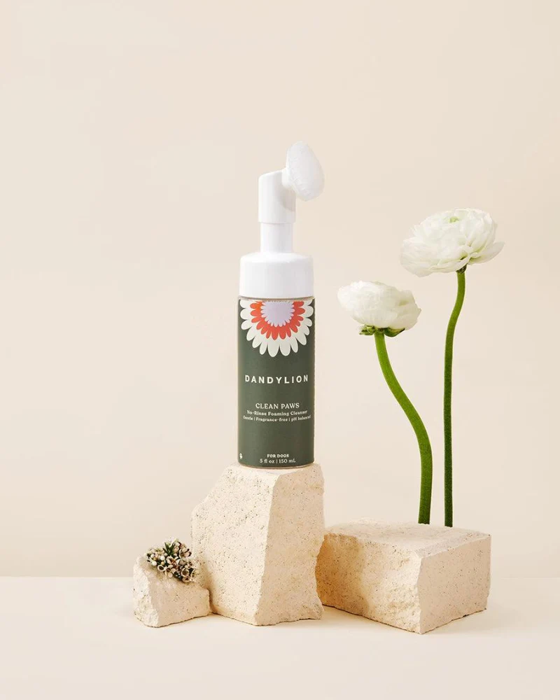Clean Paws No-Rinse Foaming Cleanser for Dogs (Vegan & Cruelty Free) - Image 3