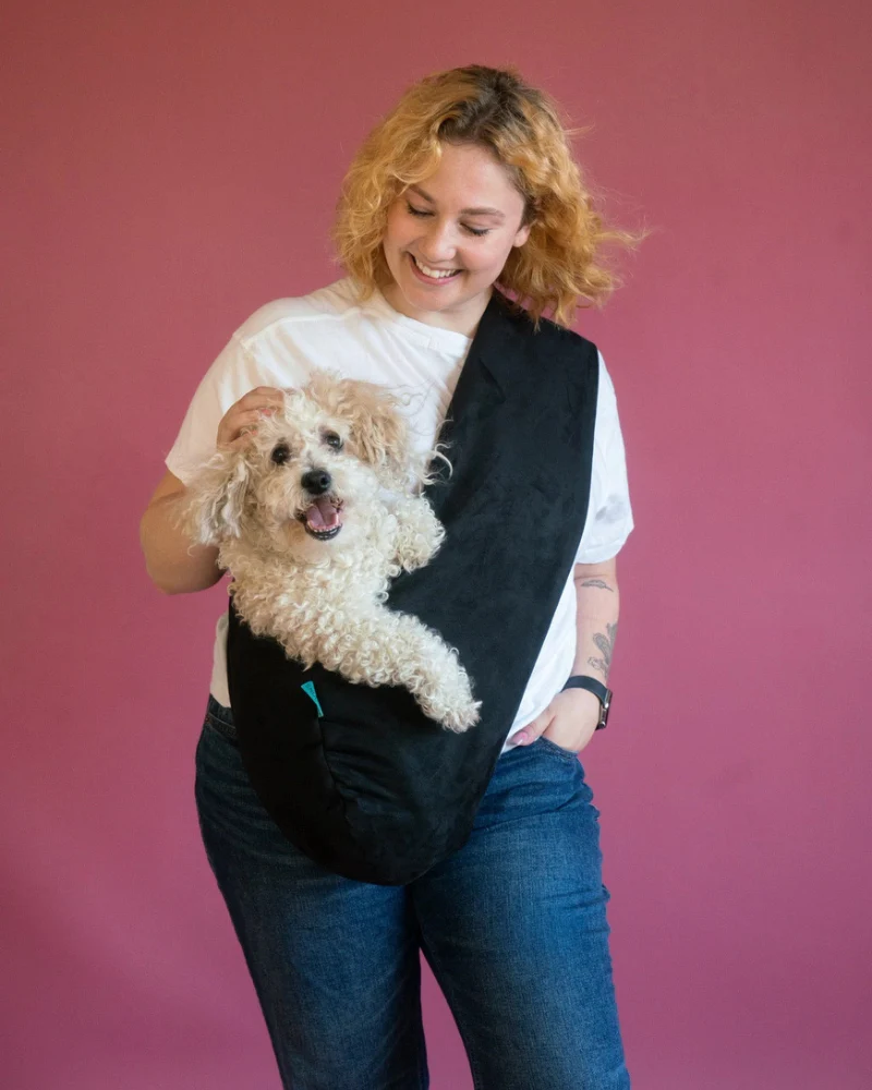 Daizy Cotton-Linen Crossbody Dog Sling in Black (for Dogs 14-20 lbs) (FINAL SALE)