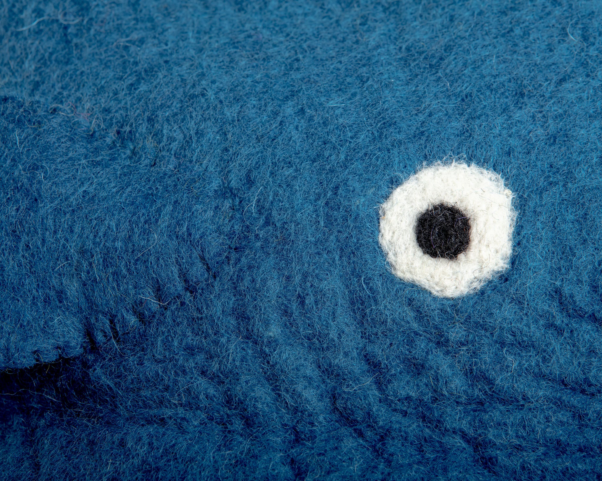 Blue Whale Wool Pet Cave - Image 4