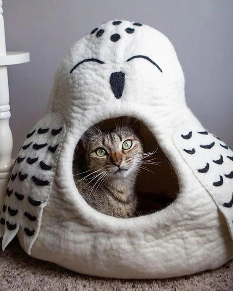 Snowy Owl Wool Pet Cave - Image 3