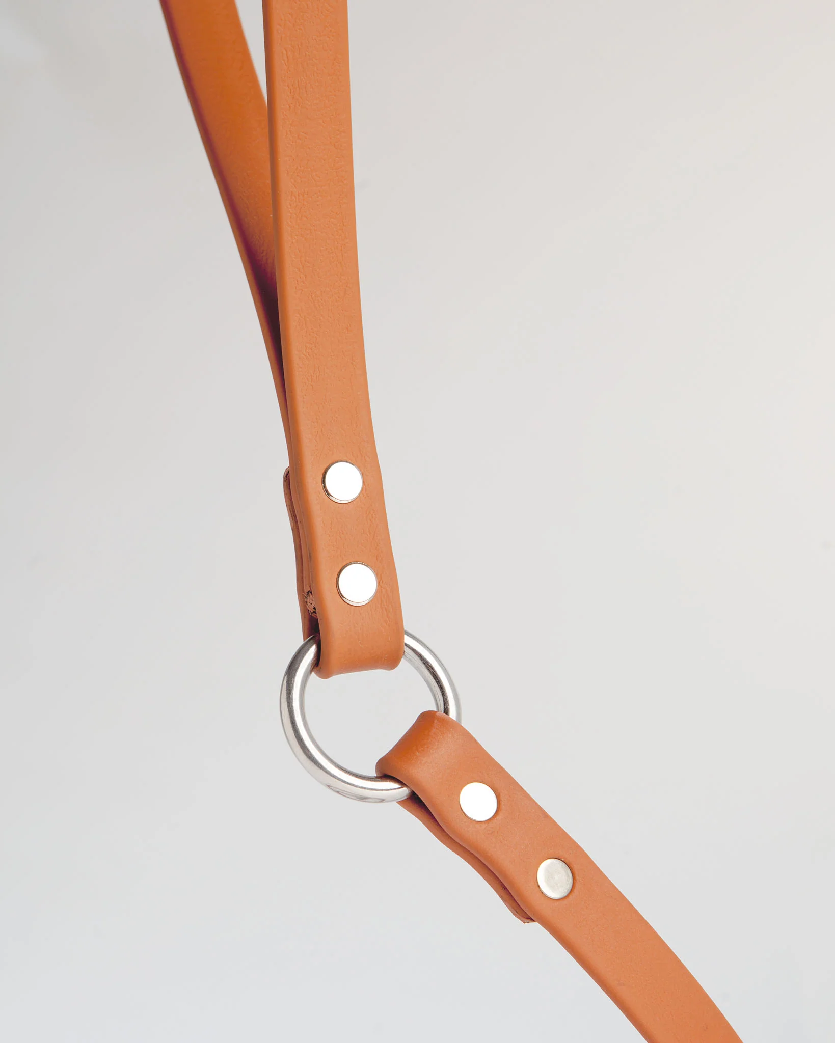 City Leash in Classic Tan << FINAL SALE >> - Image 4