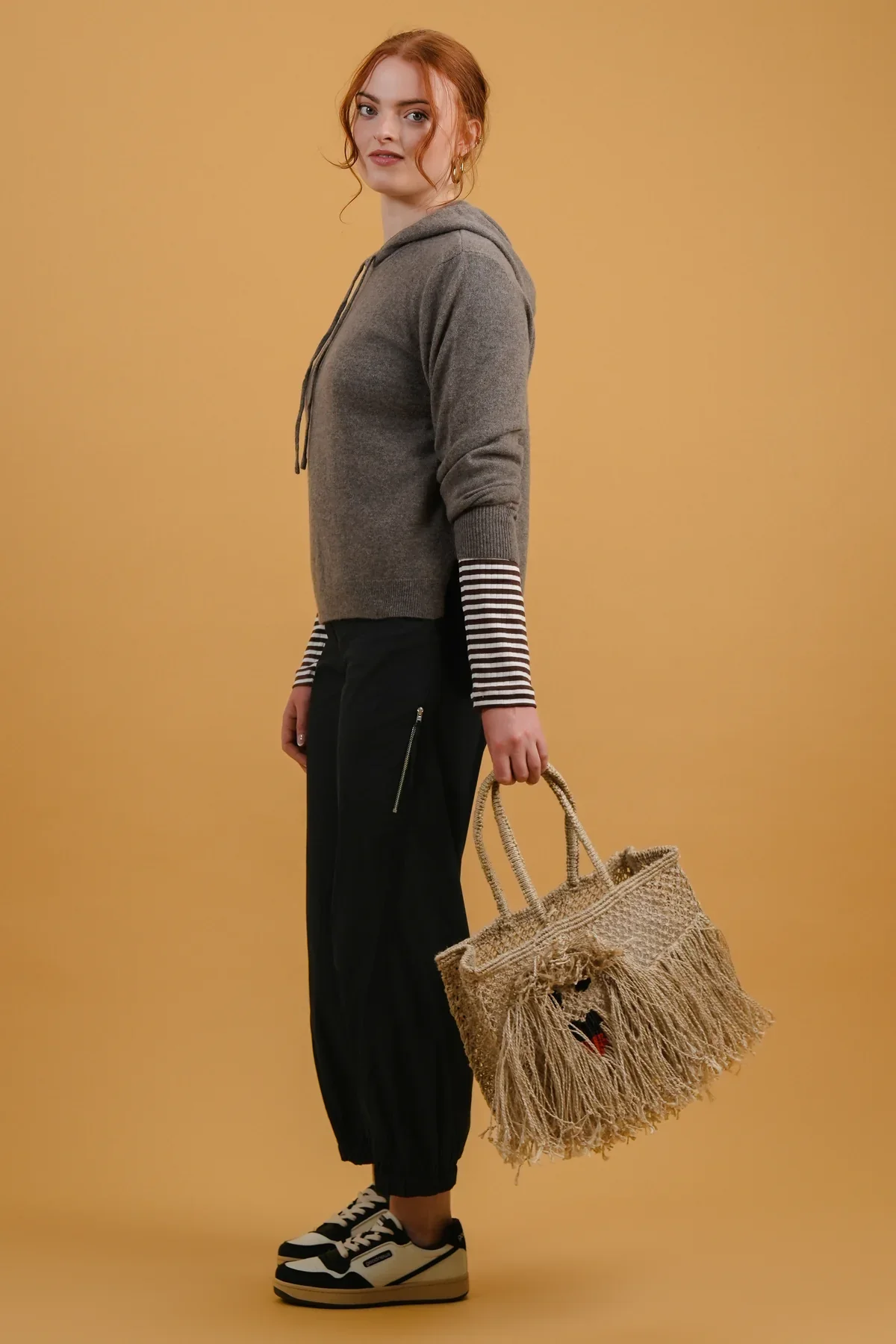 Douglas Shaggy Dog Jute Bag - Image 4