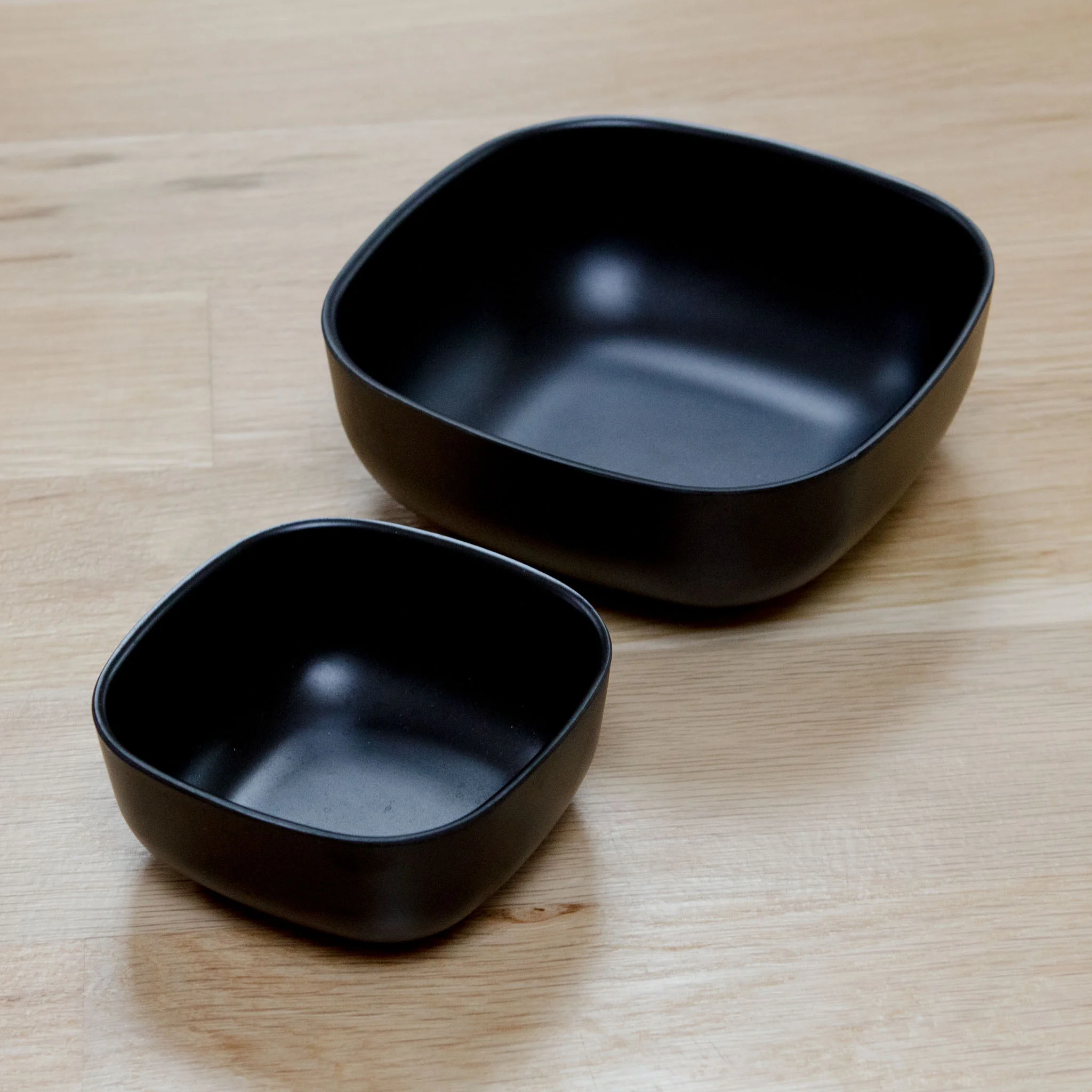 Biobu Gusto Dog Bowl in Black (FINAL SALE) - Image 3