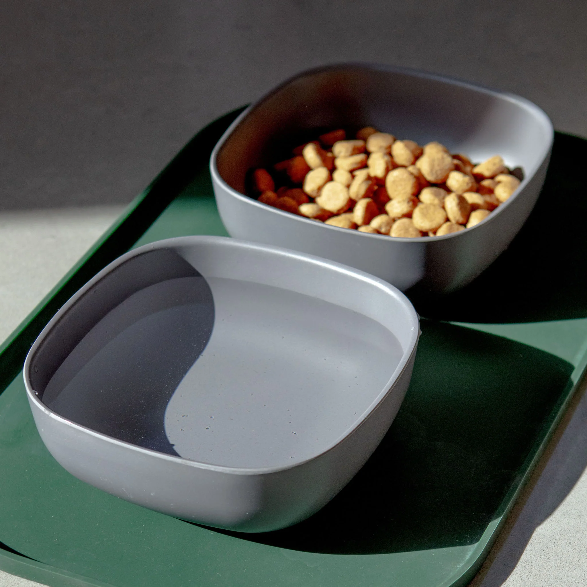 Biobu Gusto Dog Bowl in Smoke - Image 2