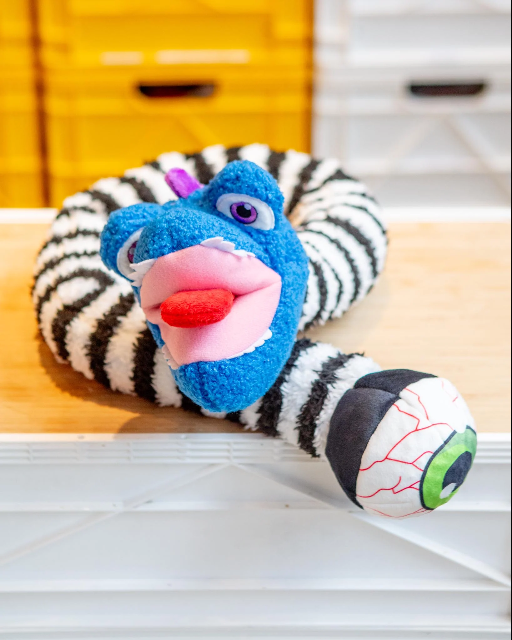 Eyesaur Crinkly Squeaky Dog Toy - Image 2