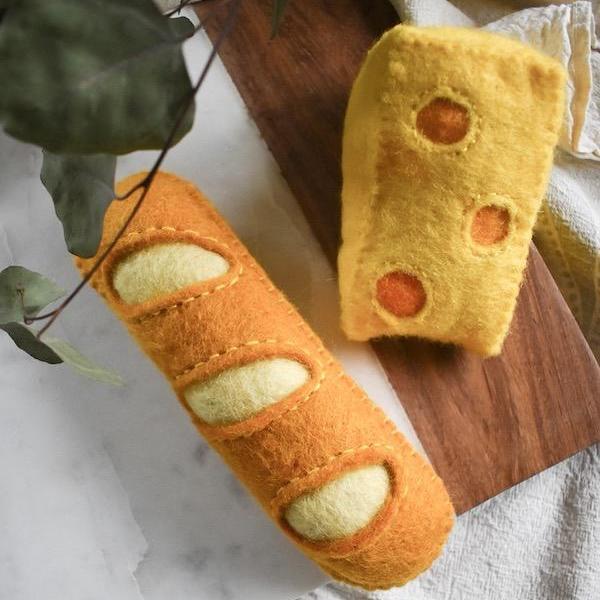 GLOBAL GOODS | Felt Cheese and Baguette Toy - Image 4