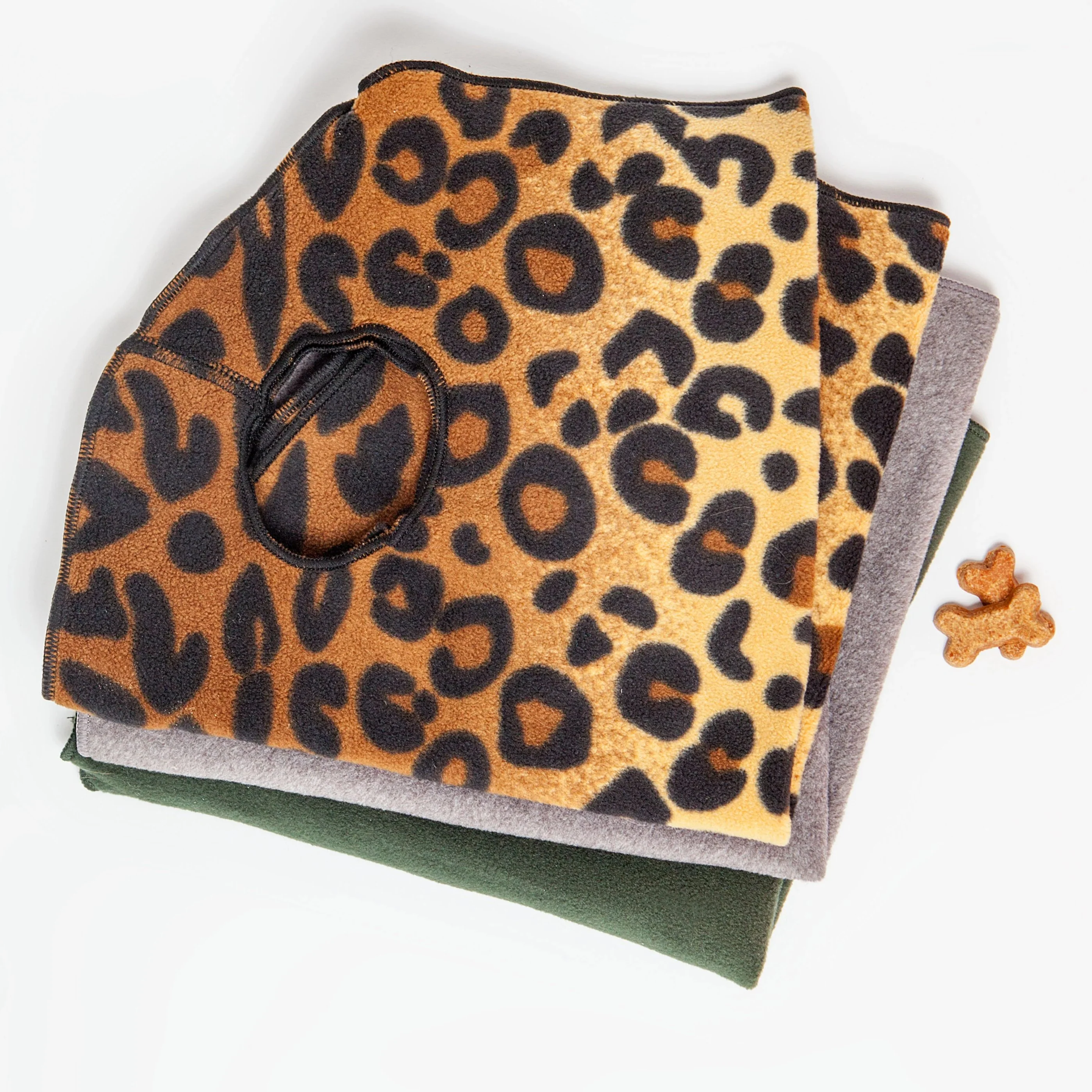 Stretch Fleece Pullover in Leopard Print - Image 4