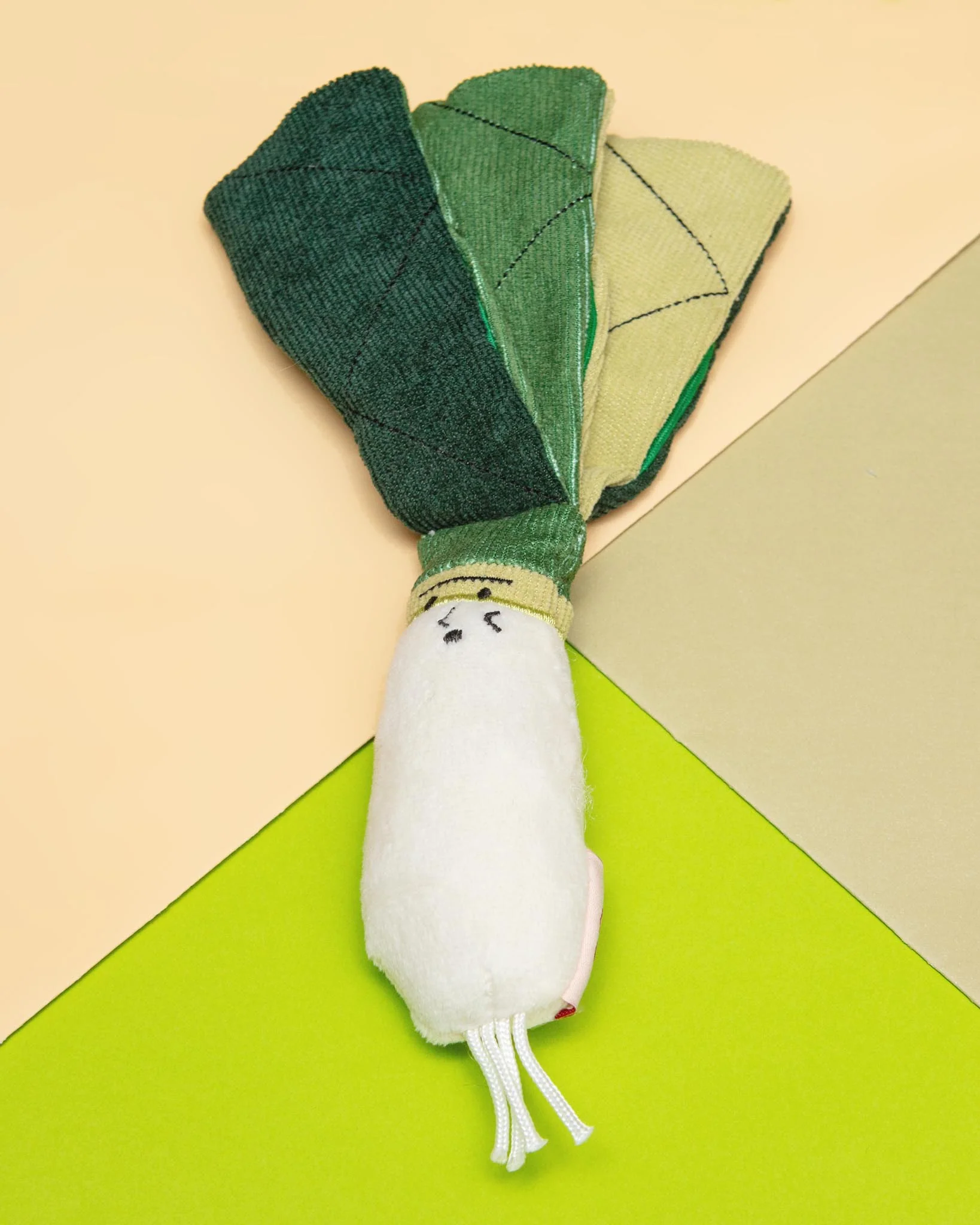 Green Onion Nosework Dog Toy - Image 5