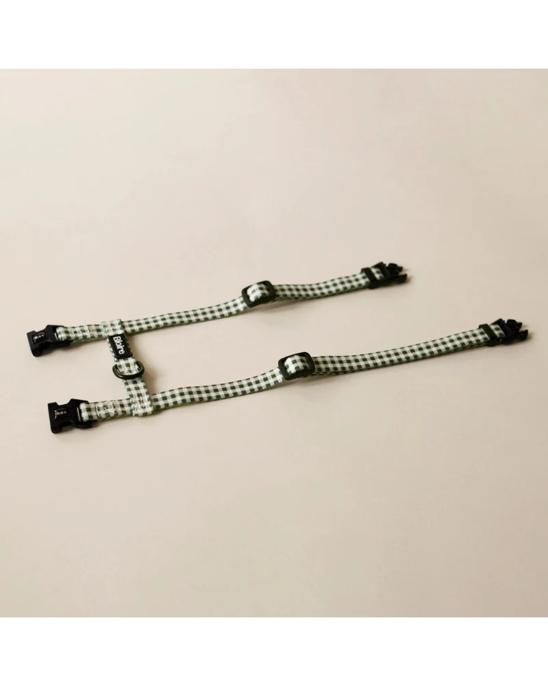 Green Plaid Matching Cat Harness & Leash Set - Image 5