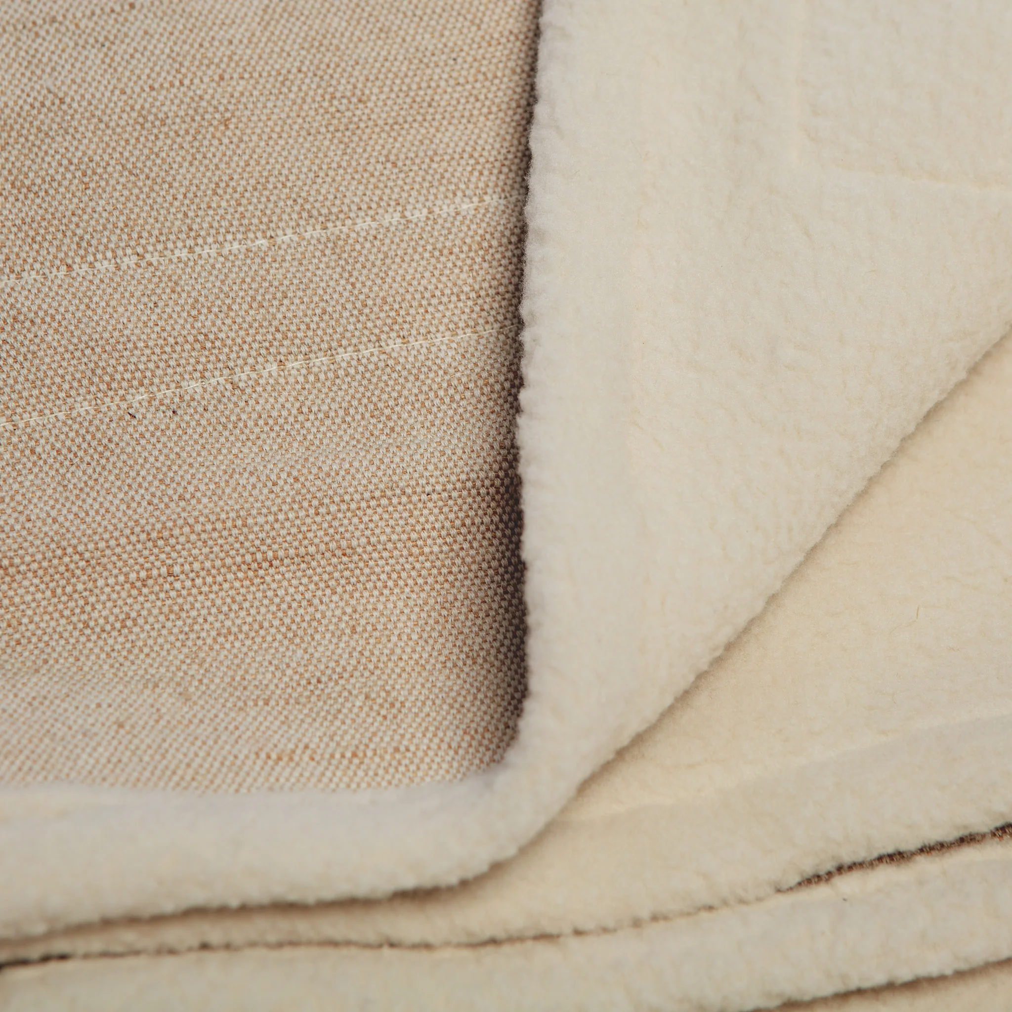 Natural Tweed & Fleece Double-Sided Dog Blanket - Image 5