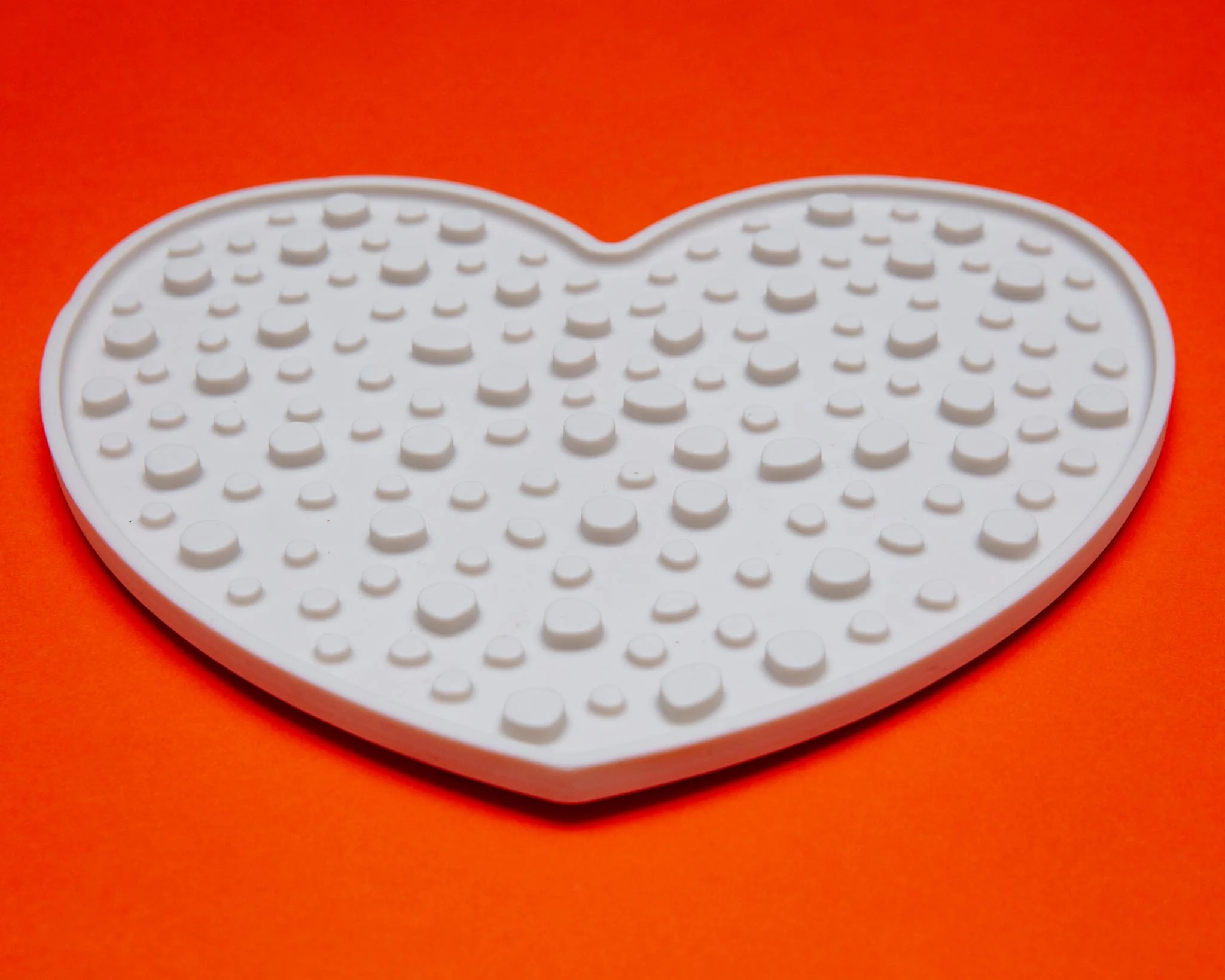 Heart Dog Lick Mat - Image 2