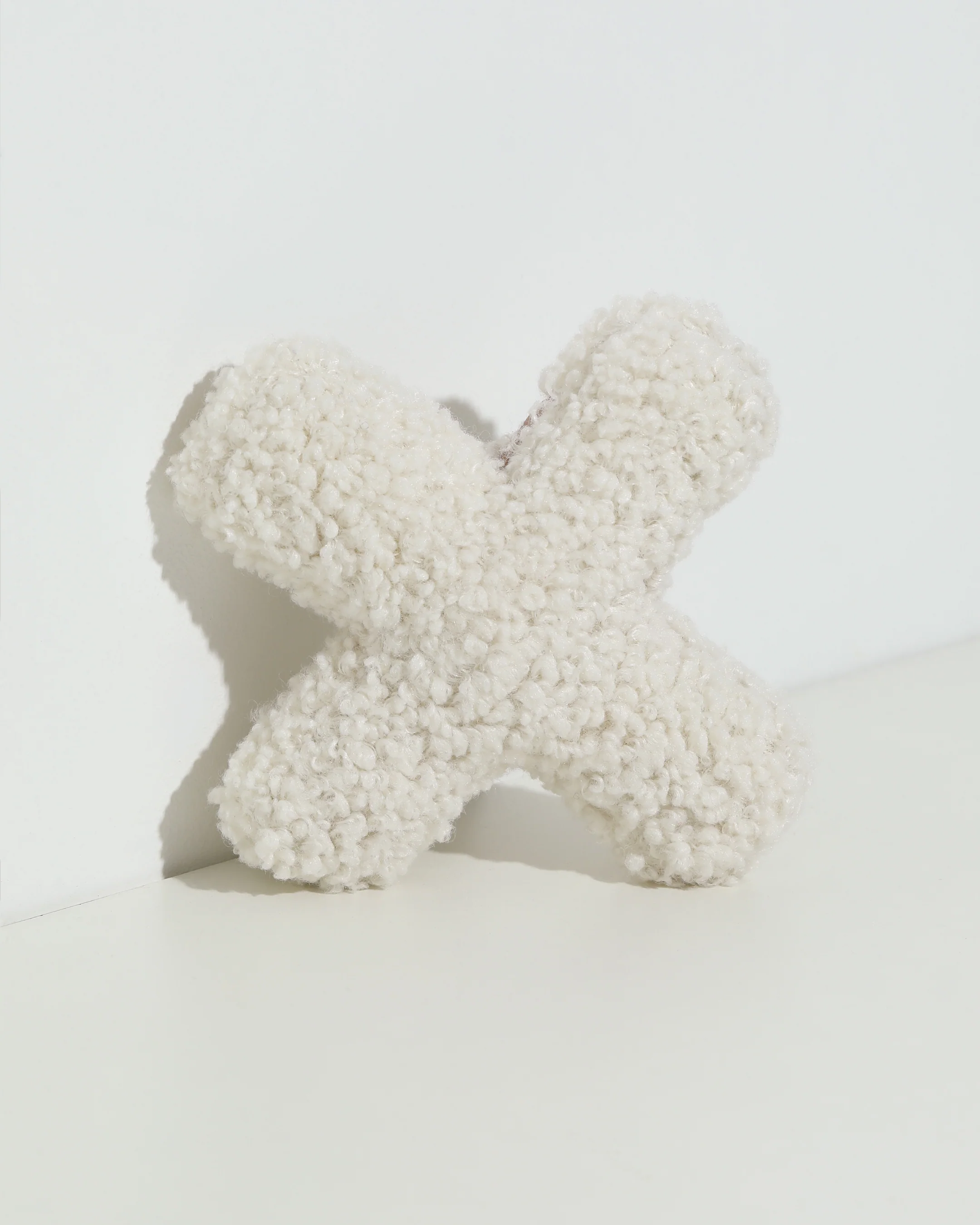 Hugs Boucle Squeaky Dog Toy - Image 2