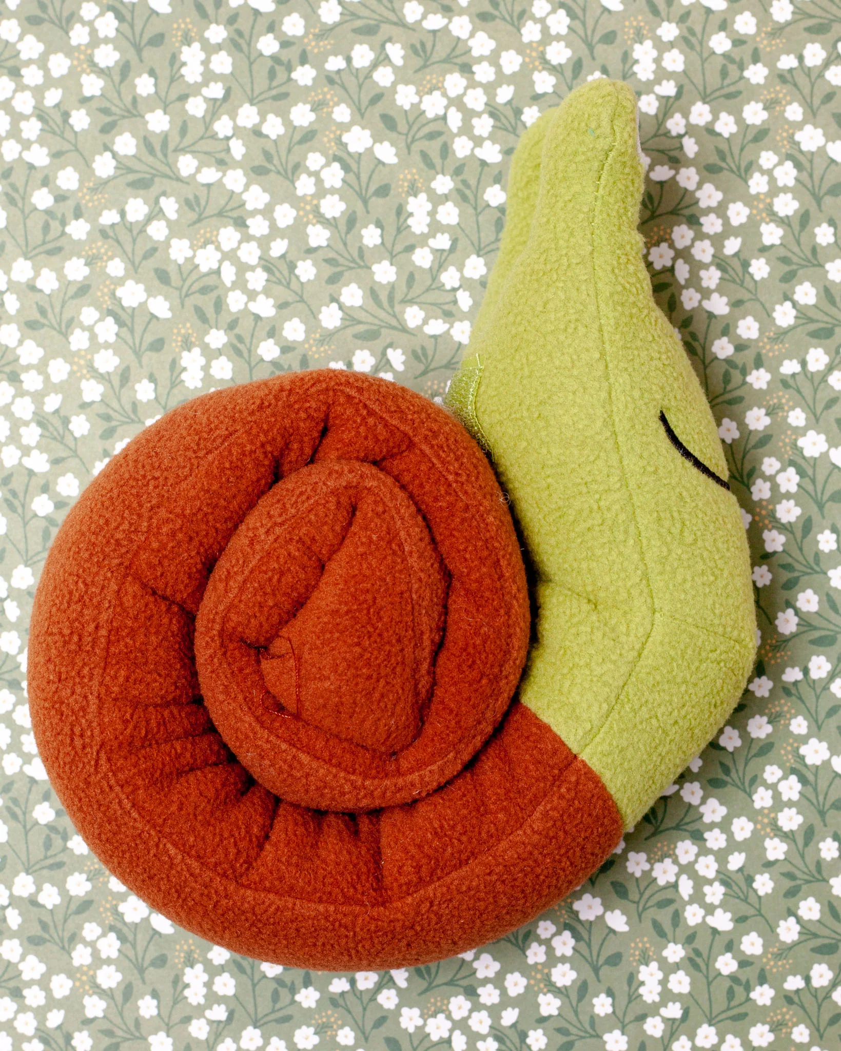Snail Interactive & Snuffle Dog Toy - Image 2