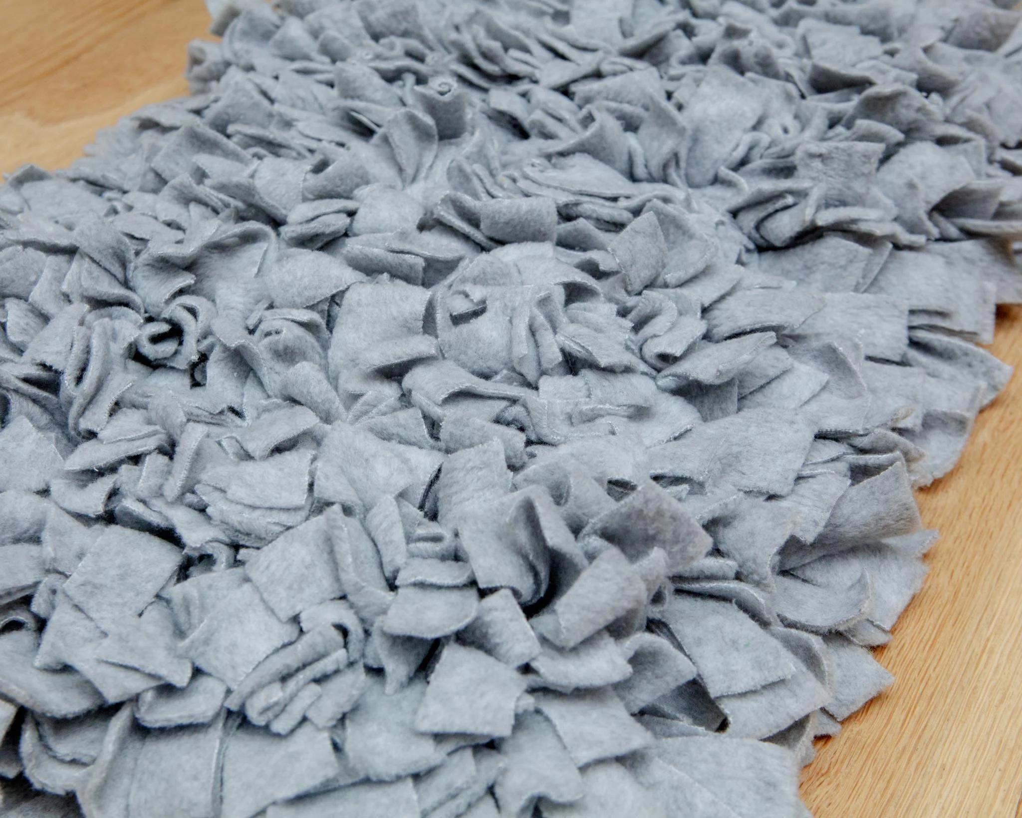 Interactive Snuffle Mat Dog Toy in Heather Grey (Made in the USA) - Image 2