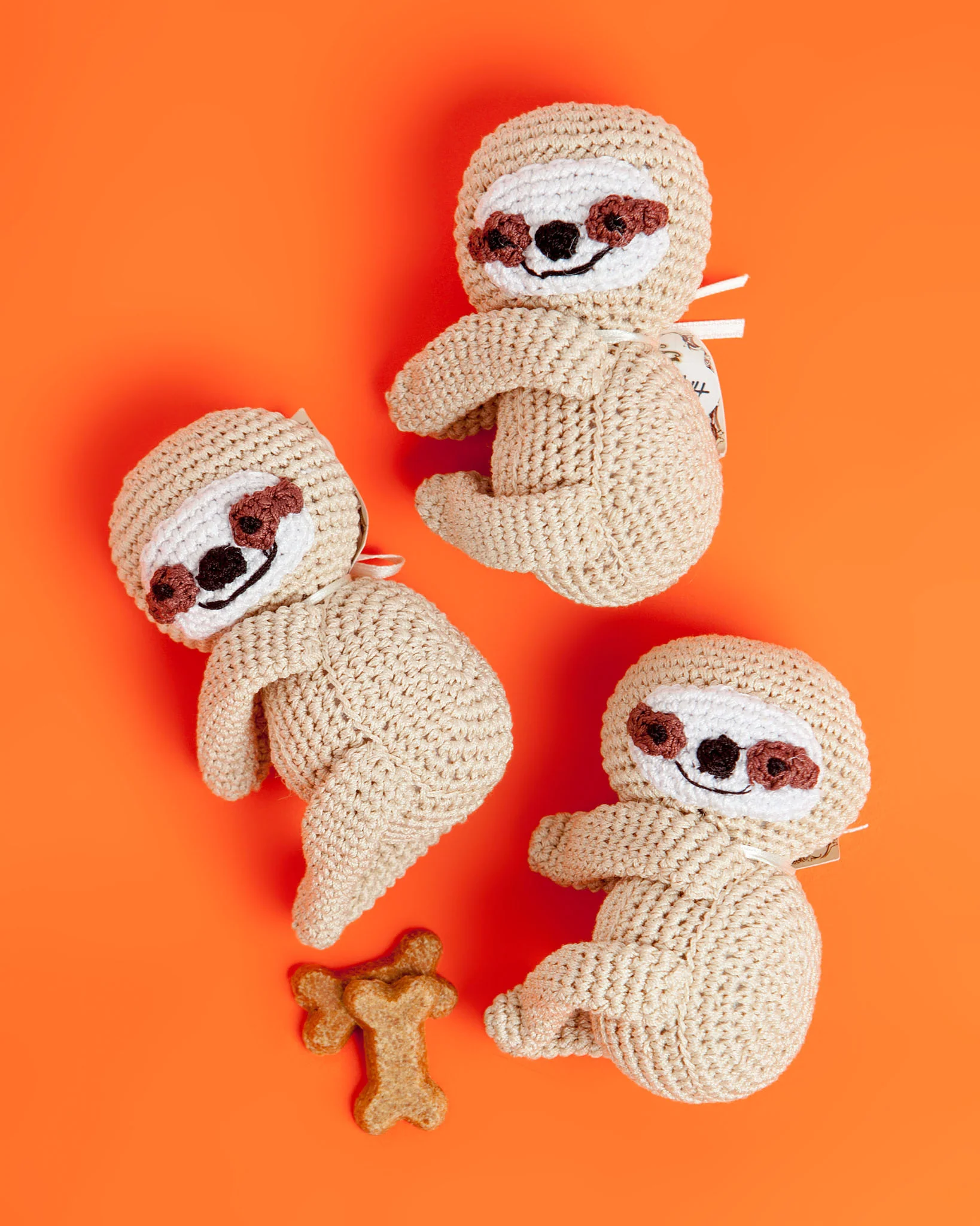 Baby Sloth Organic Knit Dog Toy - Image 2