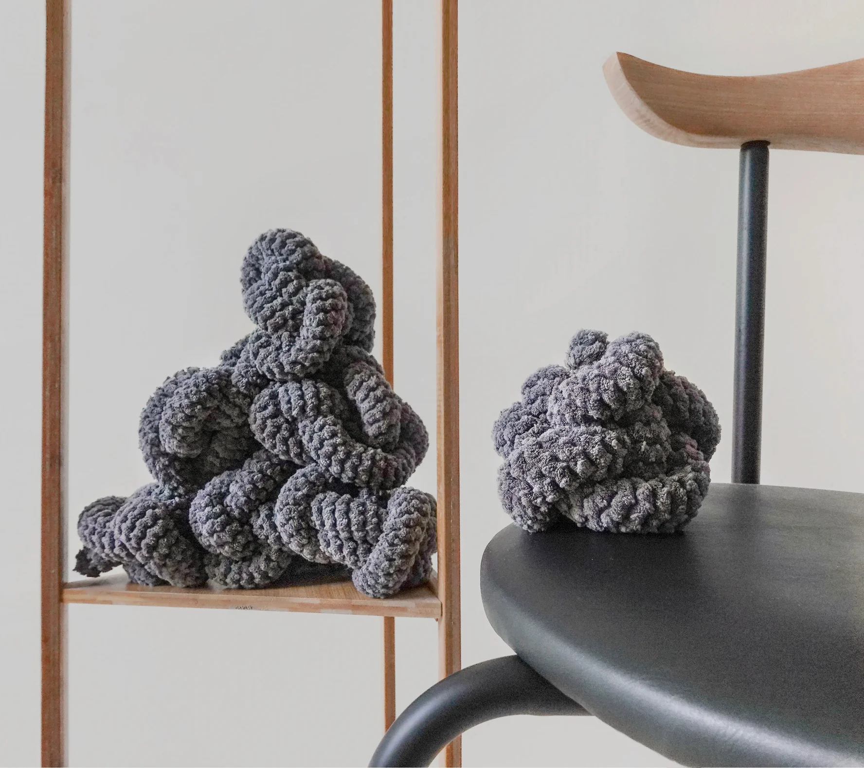 NouNouNou Interactive Dog Toy in Corduroy Slate - Image 7