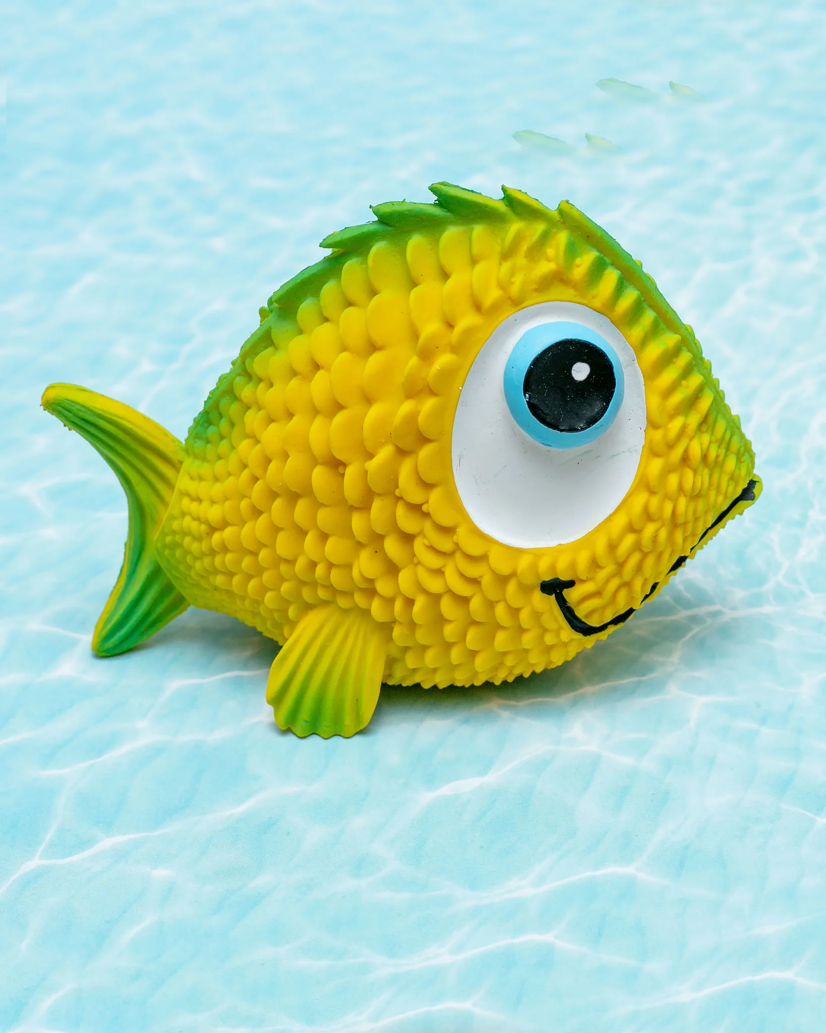 Freddy Fish Natural Latex Soft Squeaky Dog Toy - Image 2