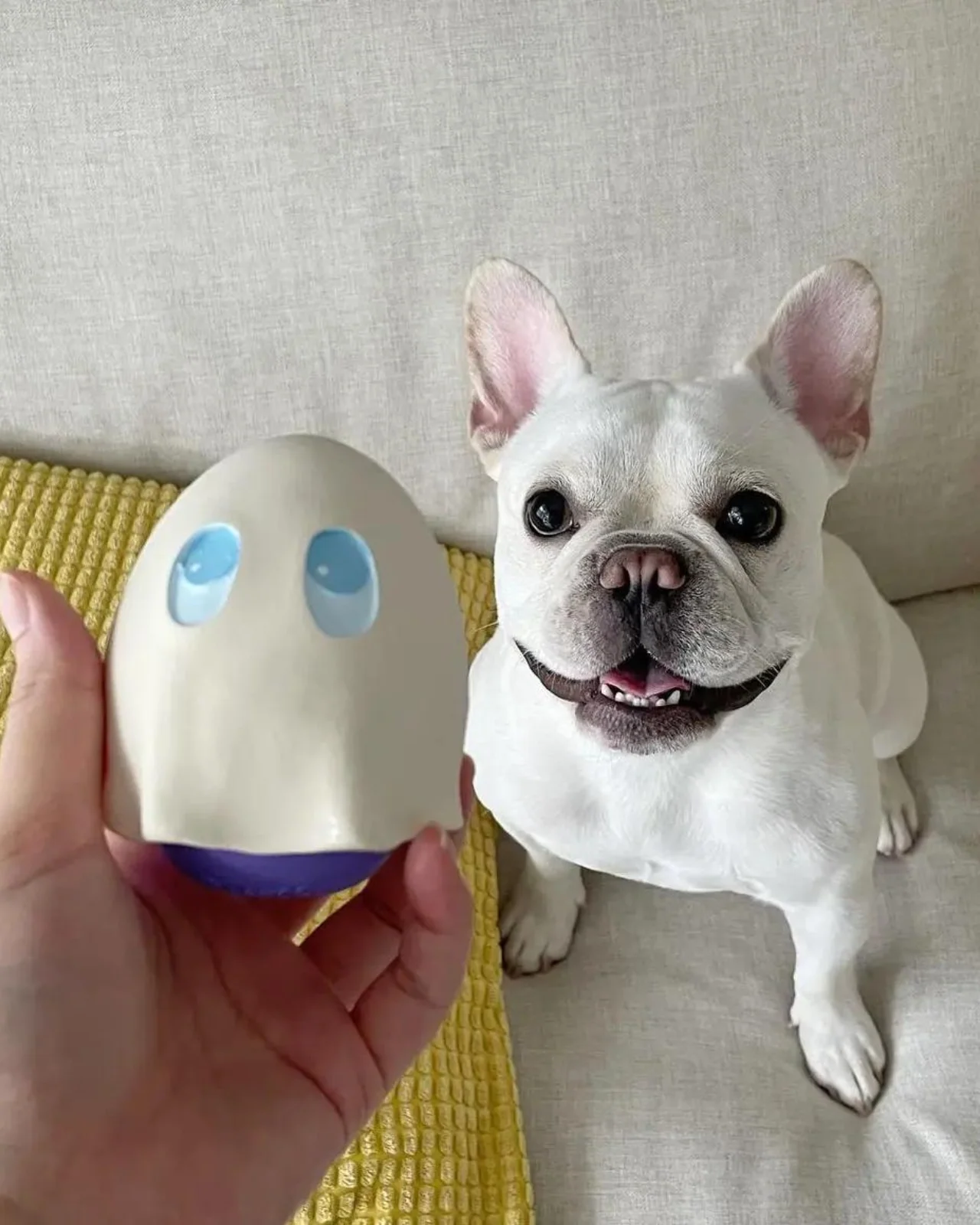 Latex Ghost Halloween Egg - Image 3