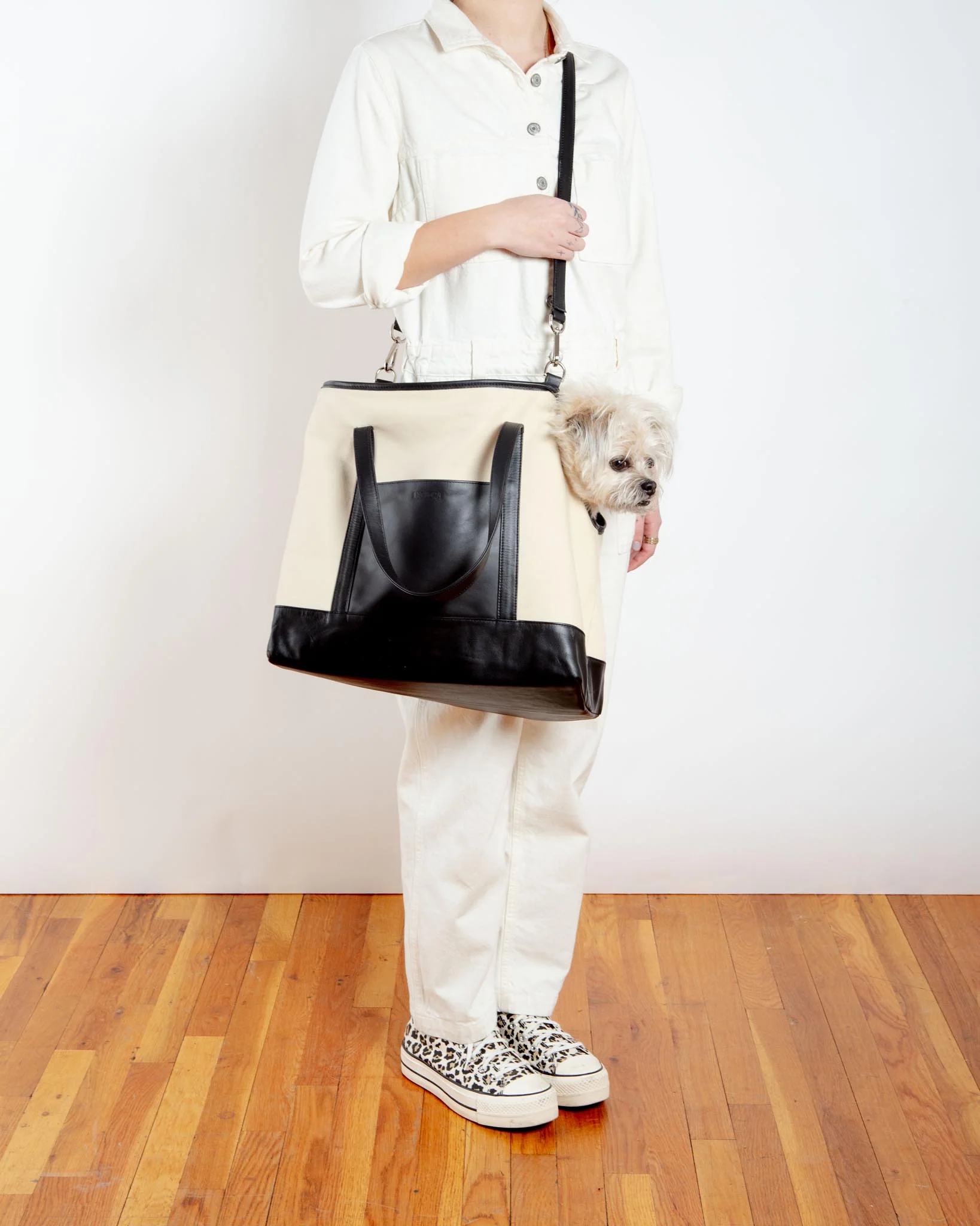 Black Leather & Natural Canvas Luxe Dog Carrier (Made in Mexico)(Dog & Co. Exclusive) (FINAL SALE) - Image 10