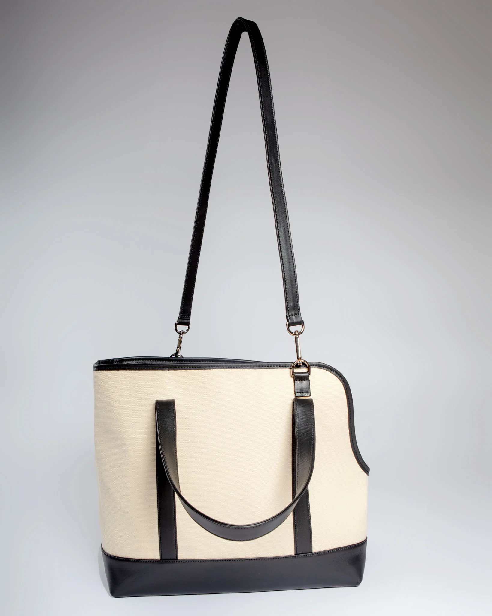 Black Leather & Natural Canvas Luxe Dog Carrier (Made in Mexico)(Dog & Co. Exclusive) (FINAL SALE) - Image 3