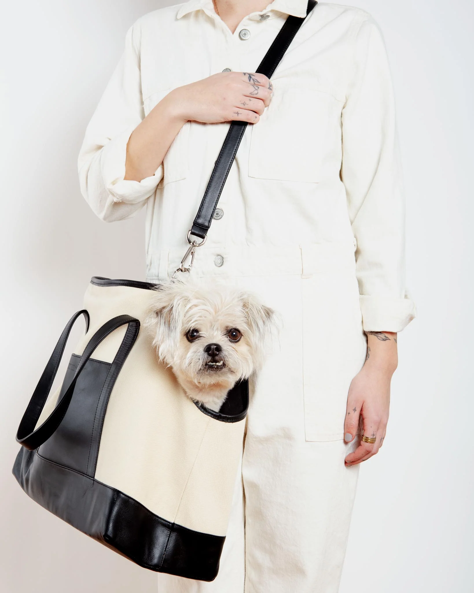 Black Leather & Natural Canvas Luxe Dog Carrier (Made in Mexico)(Dog & Co. Exclusive) (FINAL SALE) - Image 9