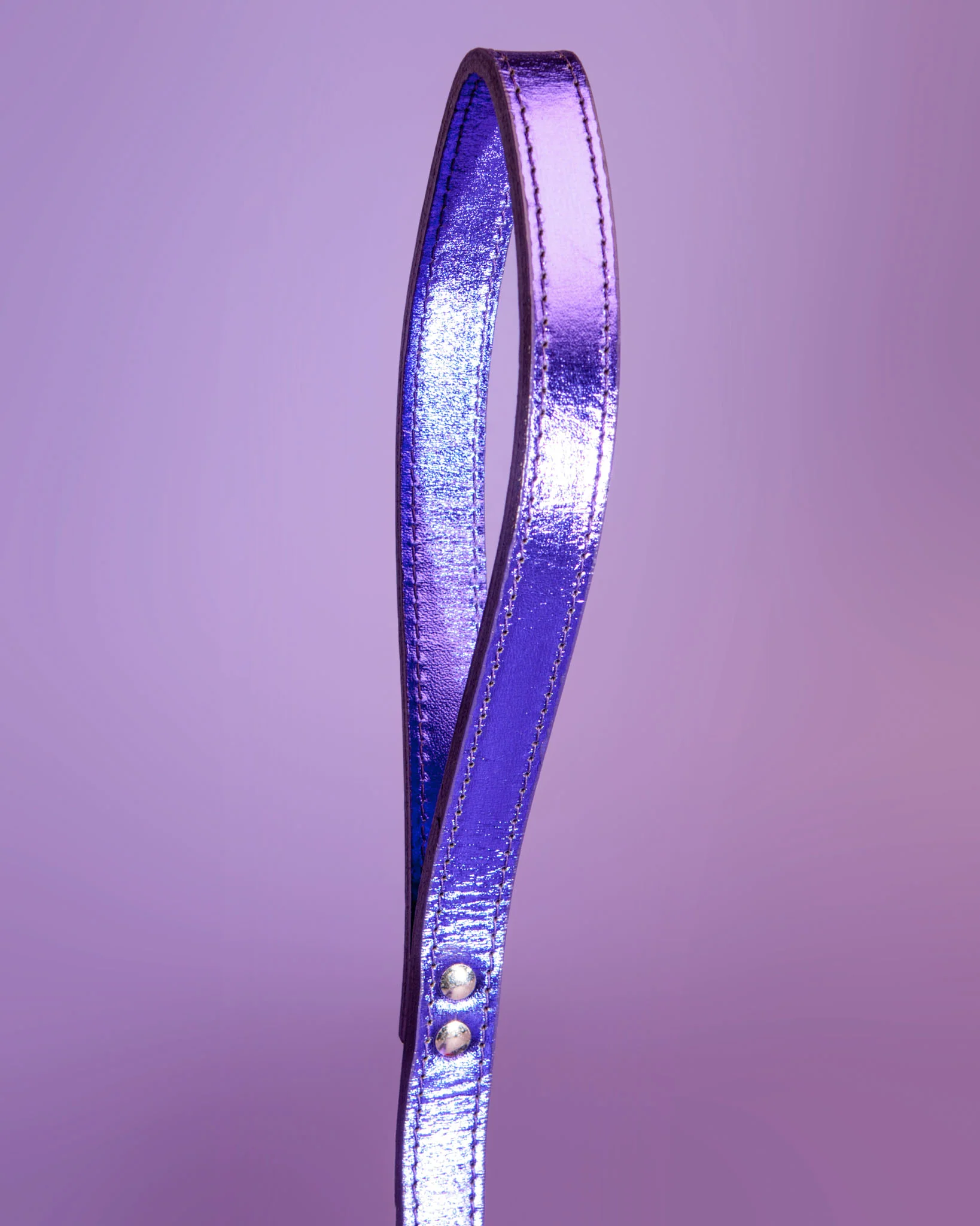 Shimmer Leather Dog Leash in Metallic Purple (FINAL SALE) - Image 3