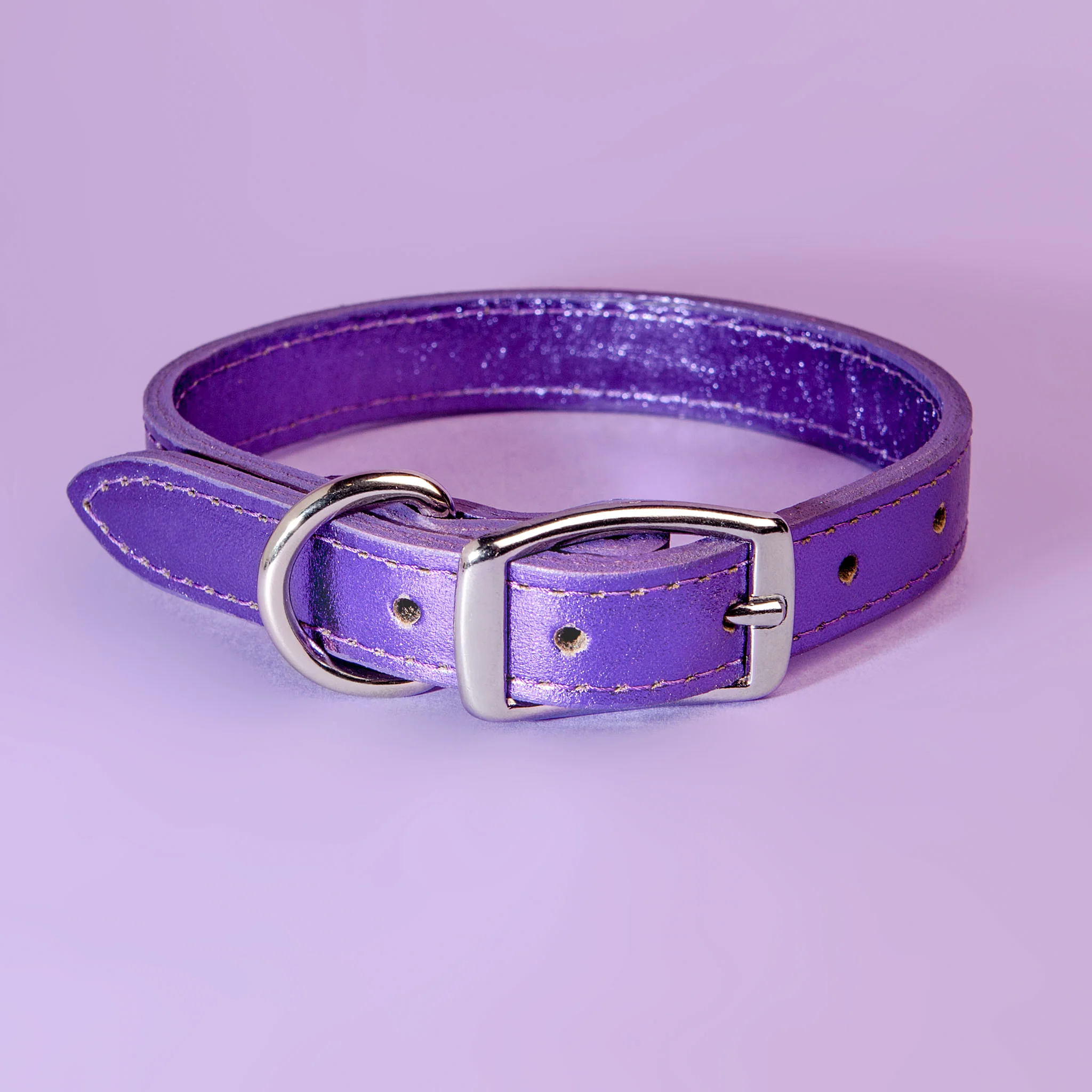 Shimmer Leather Dog Leash in Metallic Purple (FINAL SALE) - Image 4