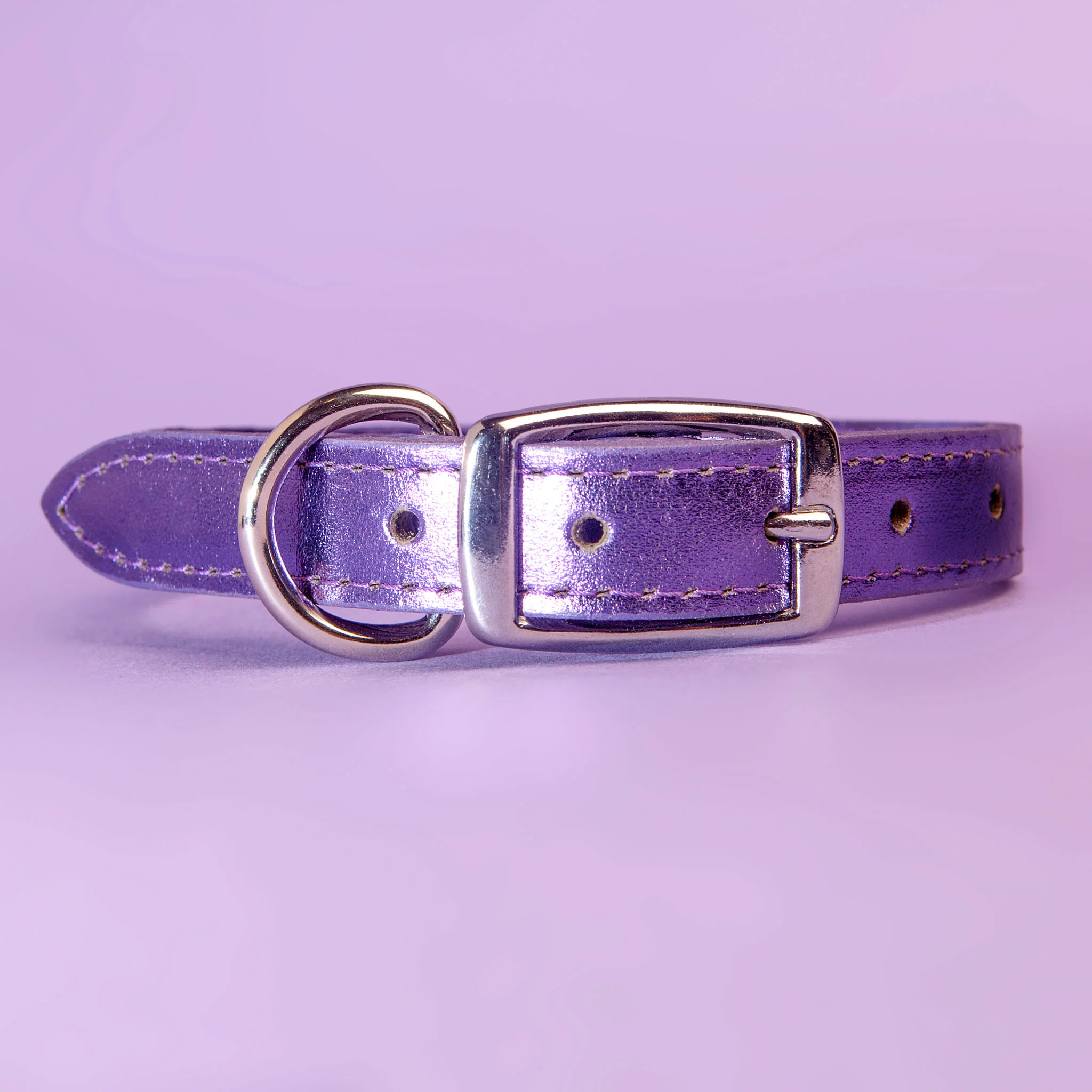 Shimmer Leather Dog Leash in Metallic Purple (FINAL SALE) - Image 6