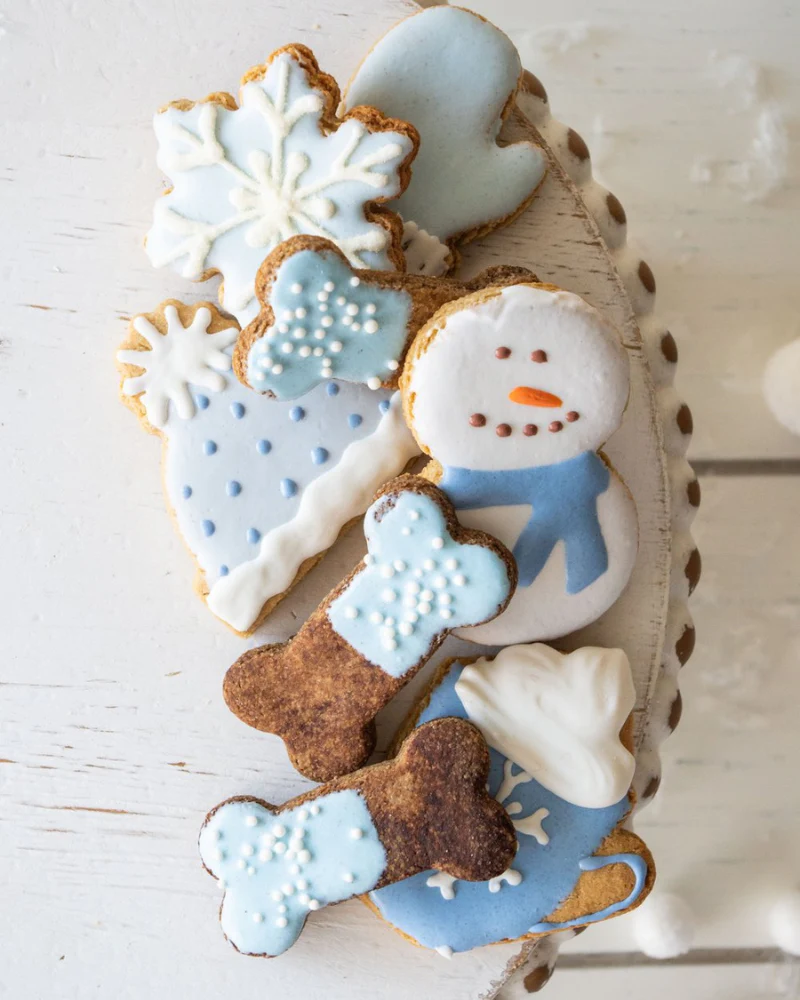 Let It Snow Dog Treats (Banana Oat Flour Recipe) - Image 2