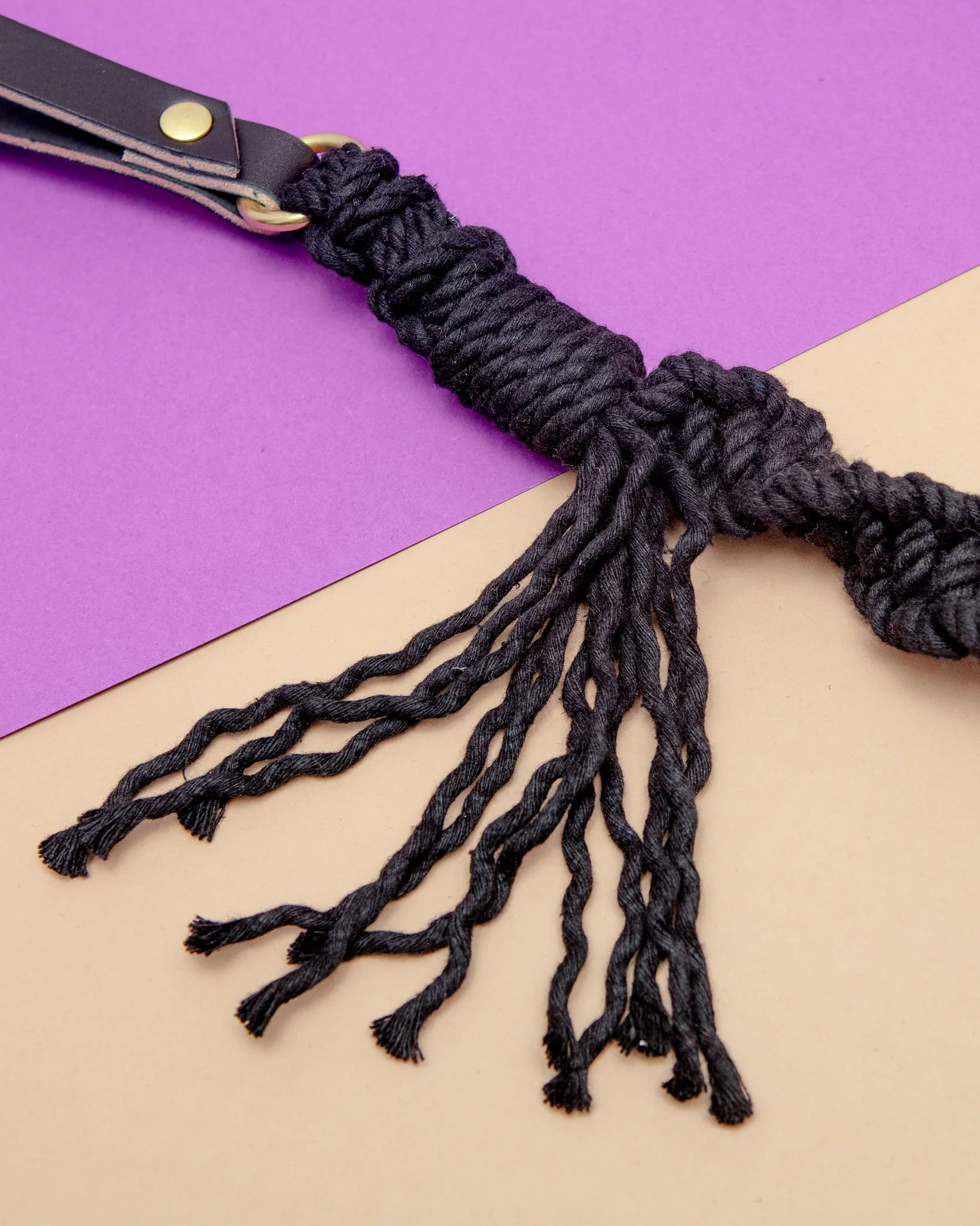 Macrame and Leather Dog Leash in Black (Made in the USA) - Image 3