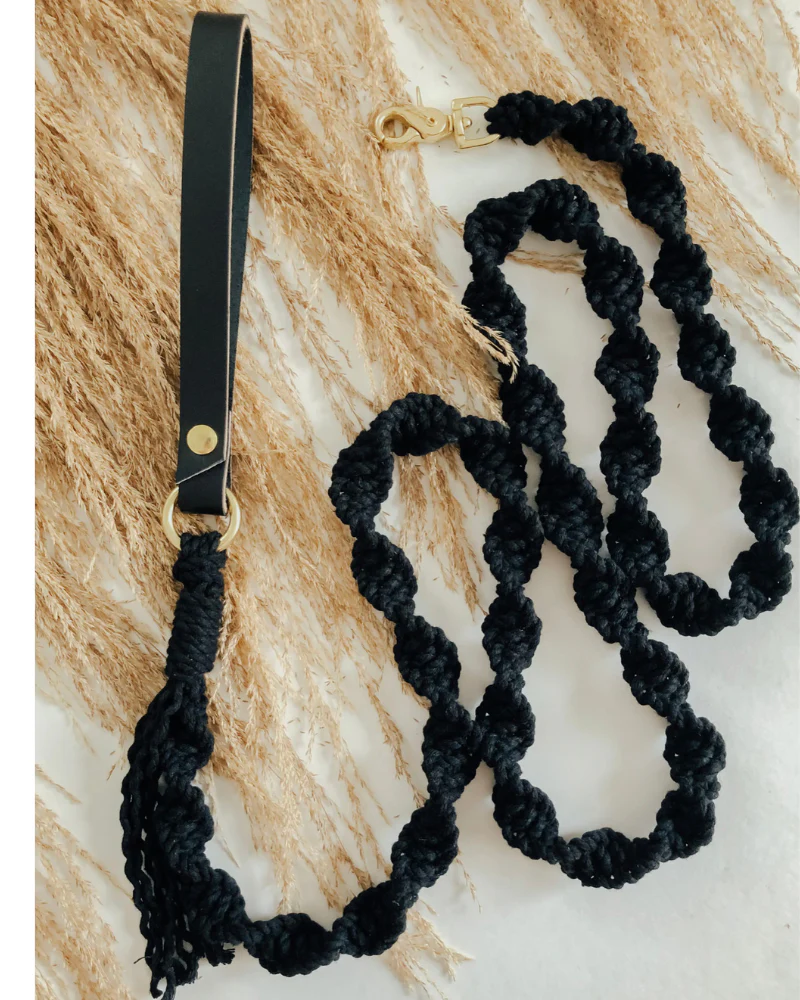 Macrame and Leather Dog Leash in Black (Made in the USA) - Image 4