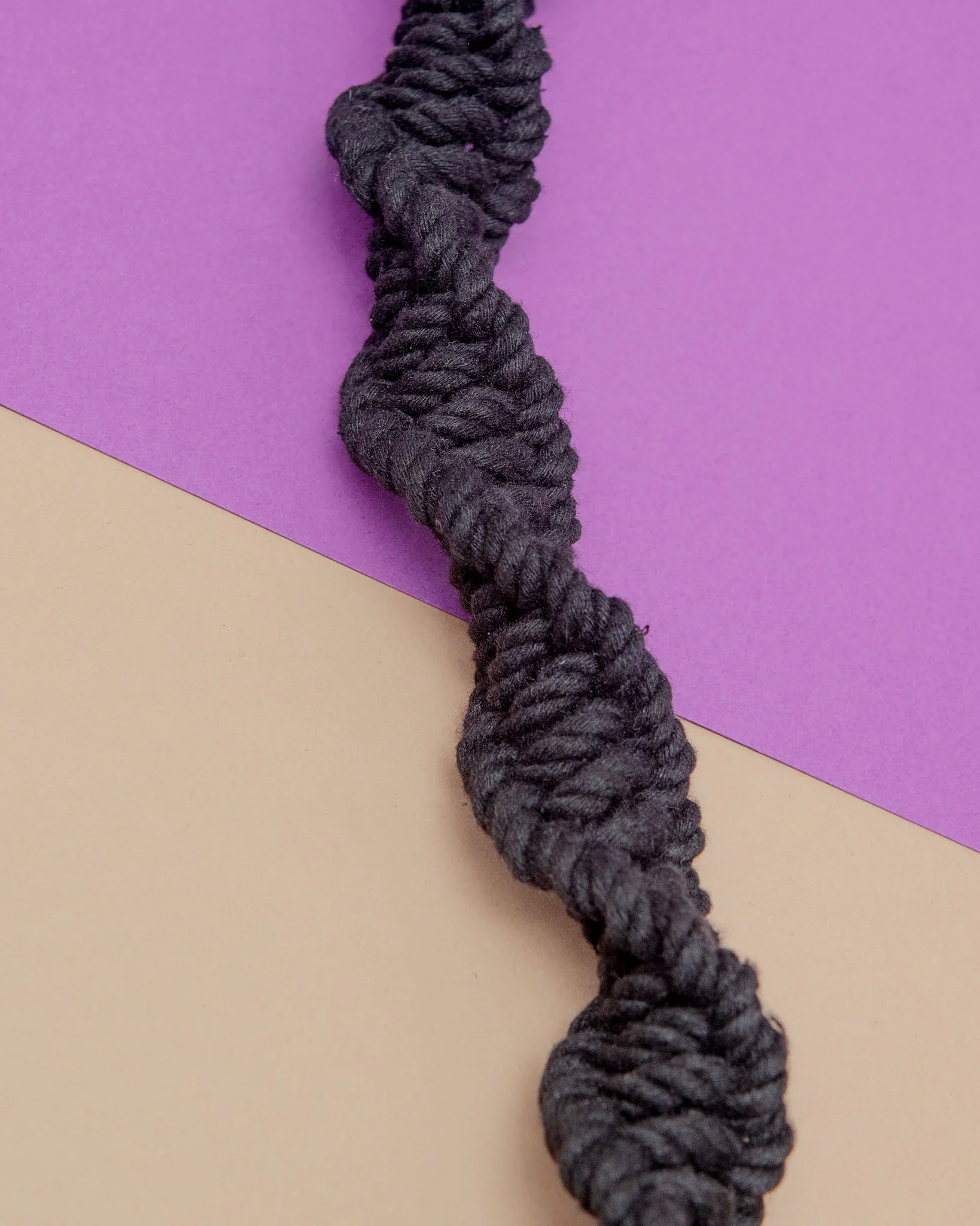 Macrame and Leather Dog Leash in Black (Made in the USA) - Image 5
