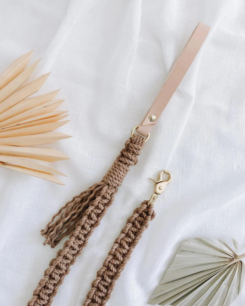 Macrame and Leather Dog Leash in Brown (Made in the USA) - Image 2