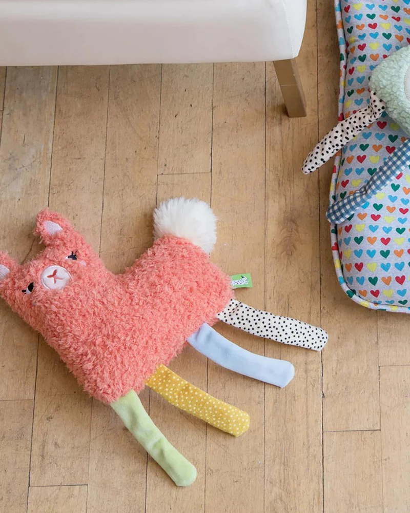 Squinkles Suzie Llama Plush Squeaky Dog Toy - Image 2