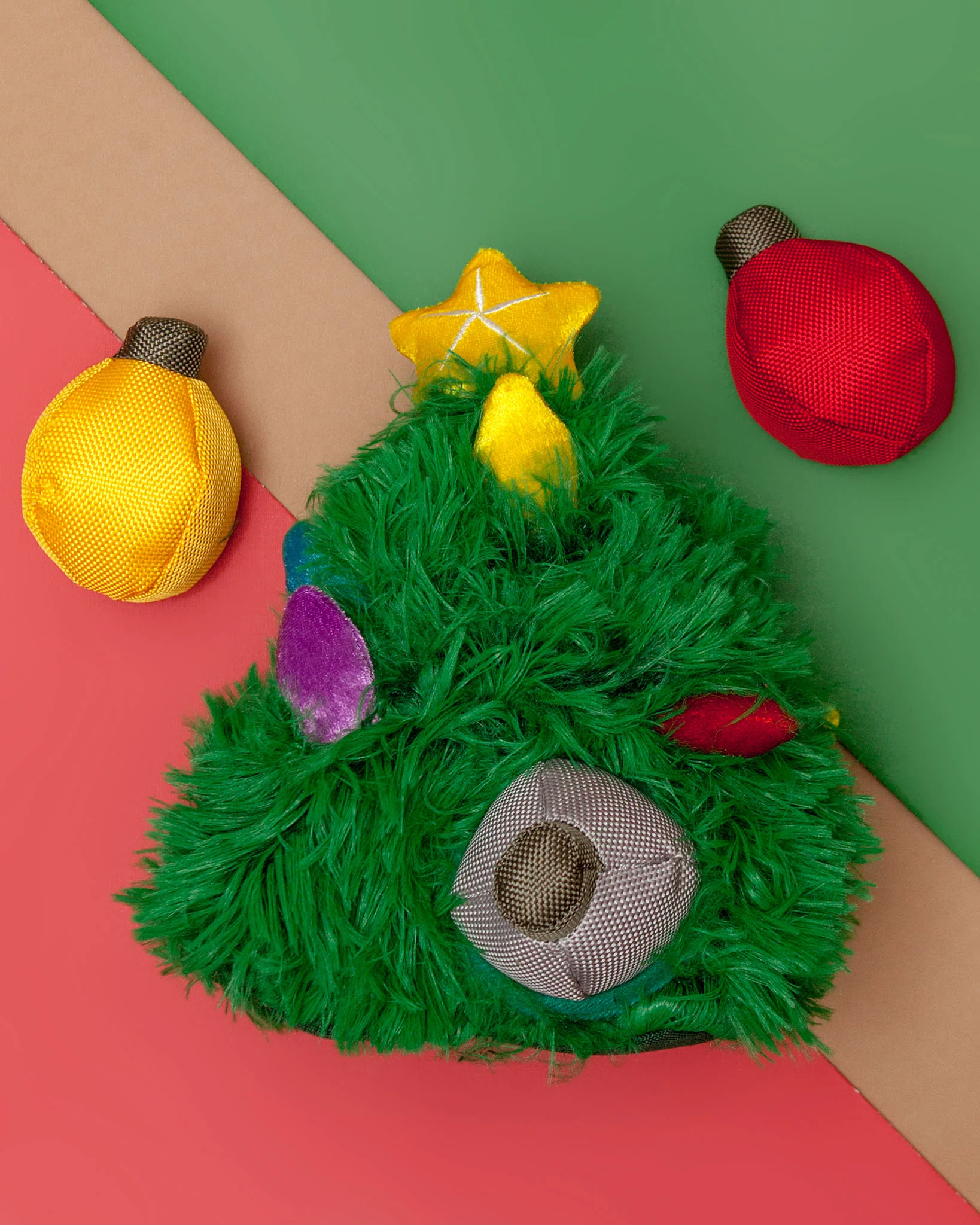 Merry Woofmas Doglas Fur & Ornaments Dog Toy Set