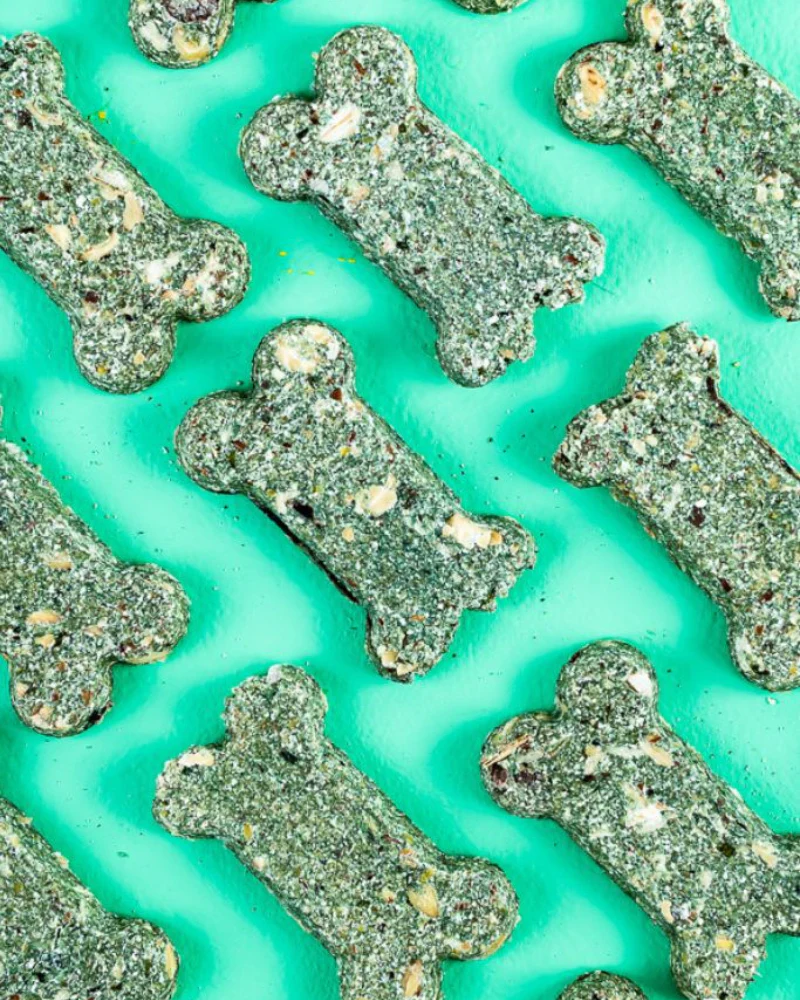Minty Breath Bones Dog Treats - Image 2